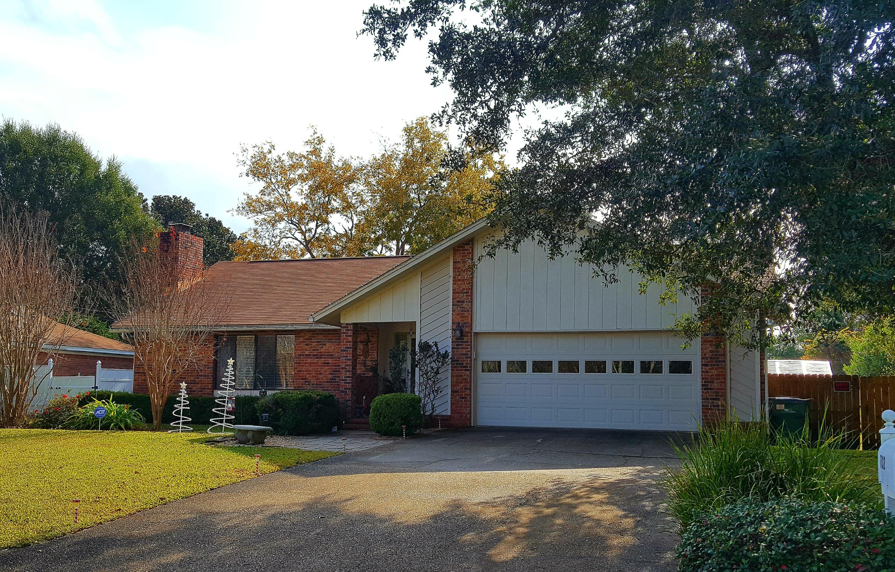 SPRING LAKE #2 - Residential Lease