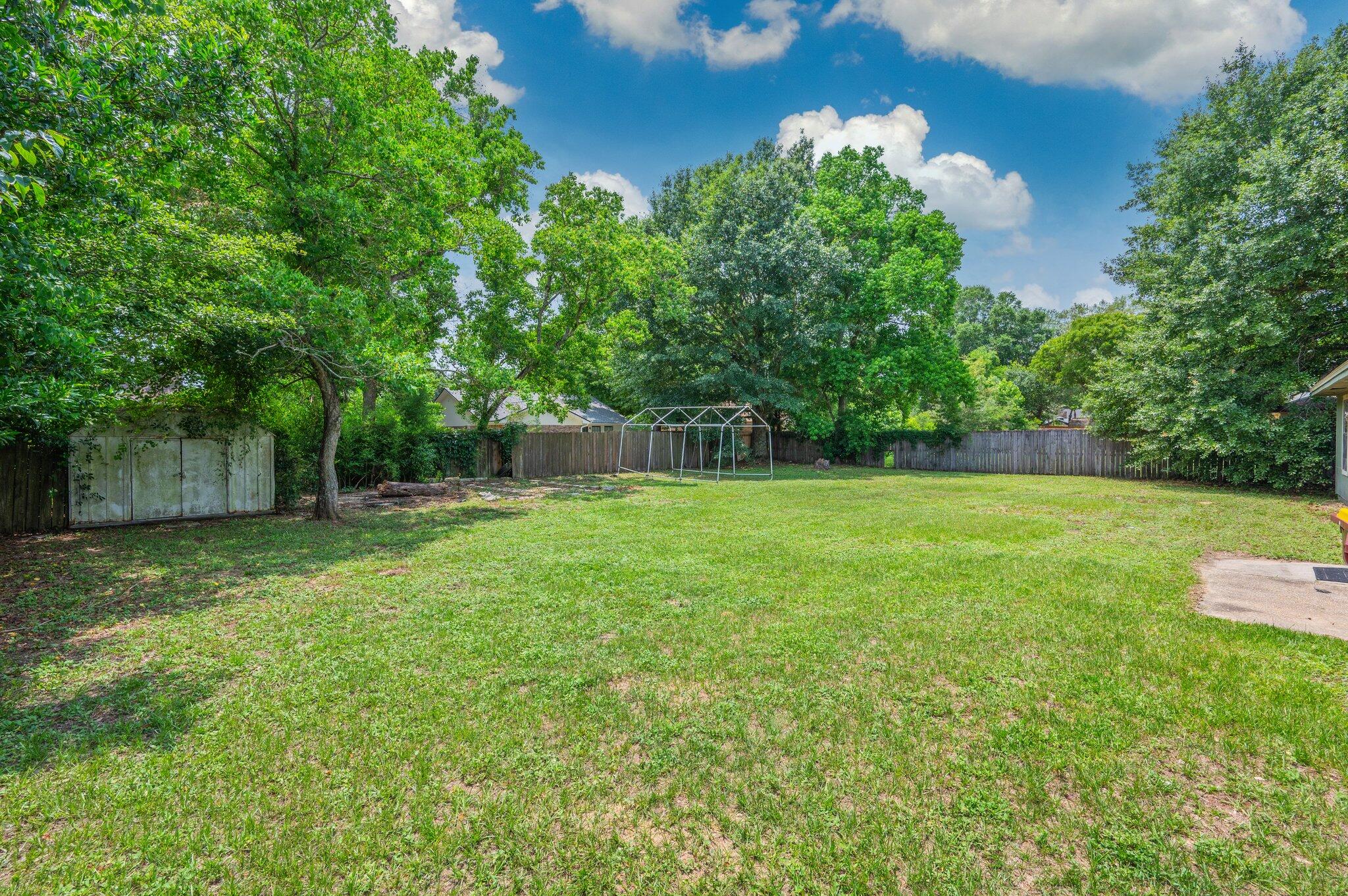 COUNTRYVIEW ESTATES 1ST ADDN - Residential