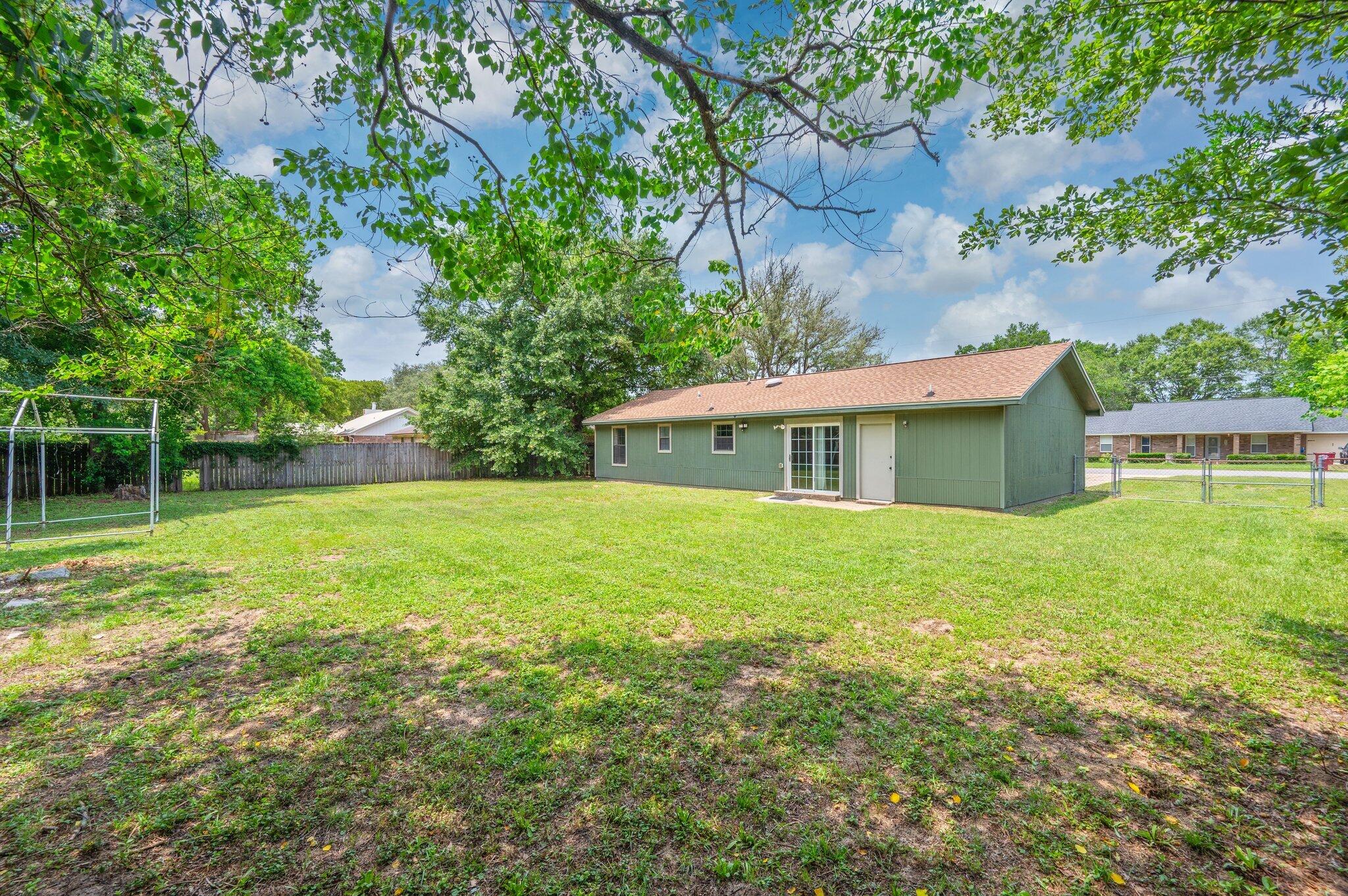 COUNTRYVIEW ESTATES 1ST ADDN - Residential