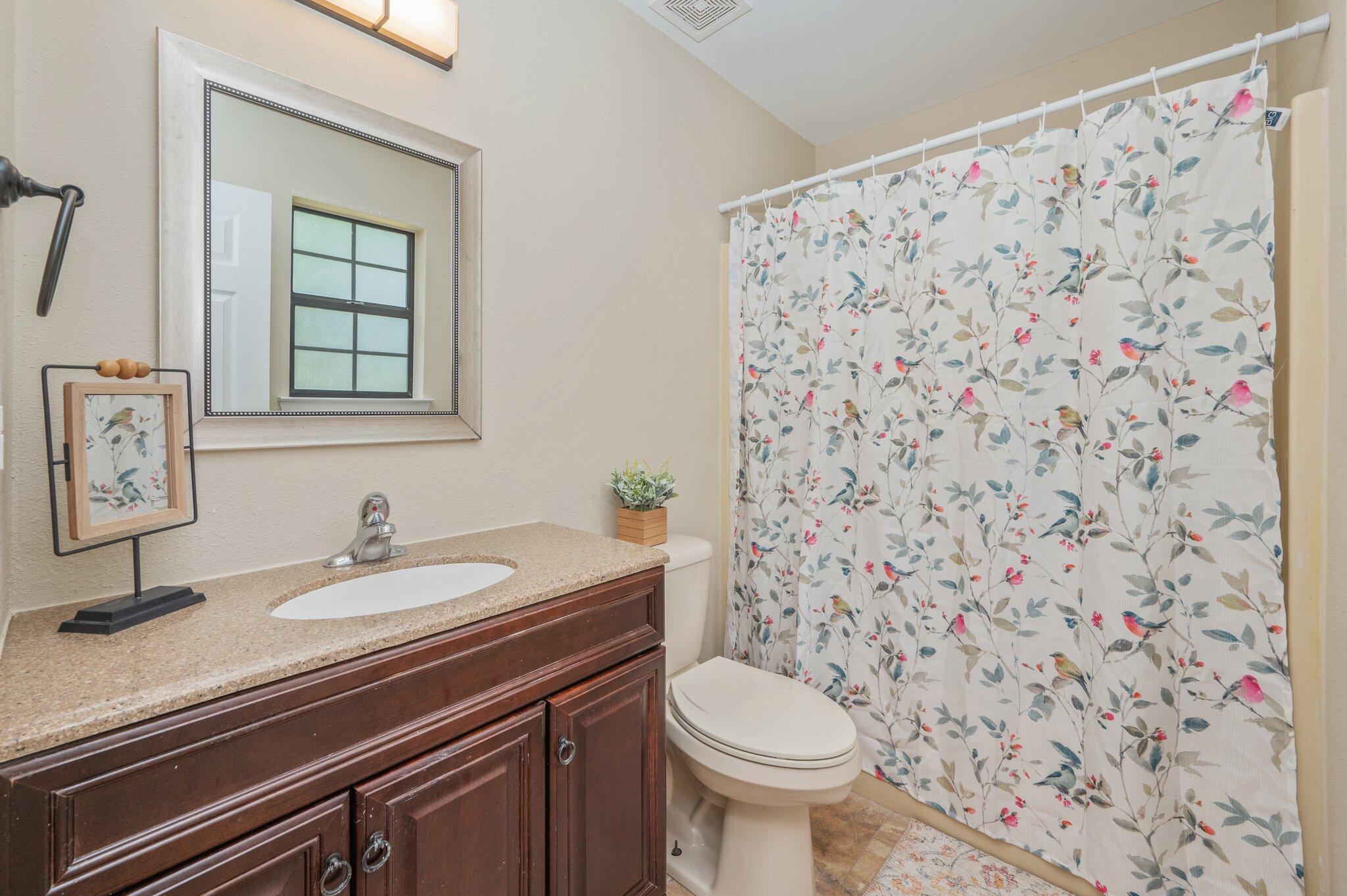 COUNTRYVIEW ESTATES 1ST ADDN - Residential