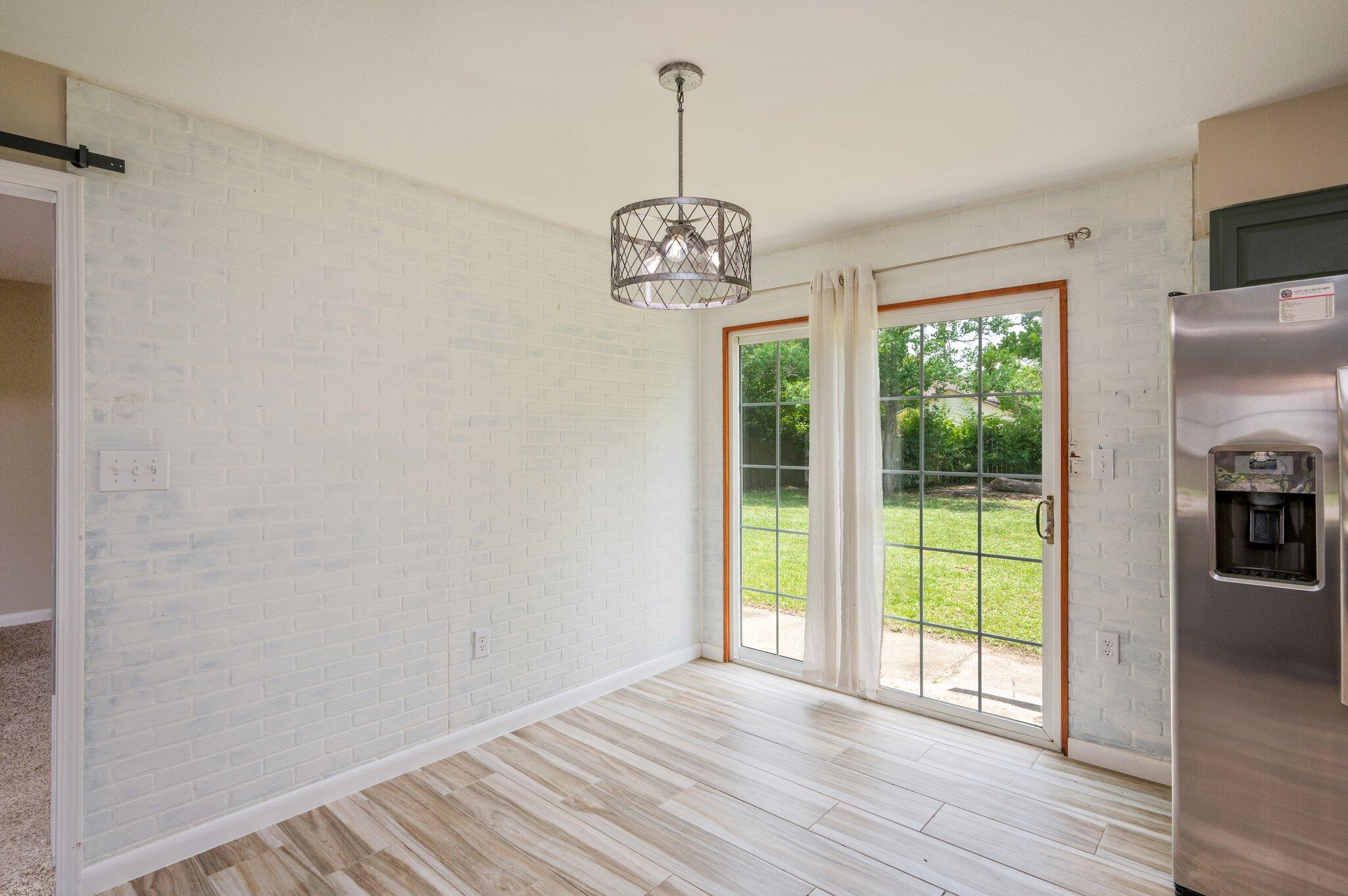 COUNTRYVIEW ESTATES 1ST ADDN - Residential