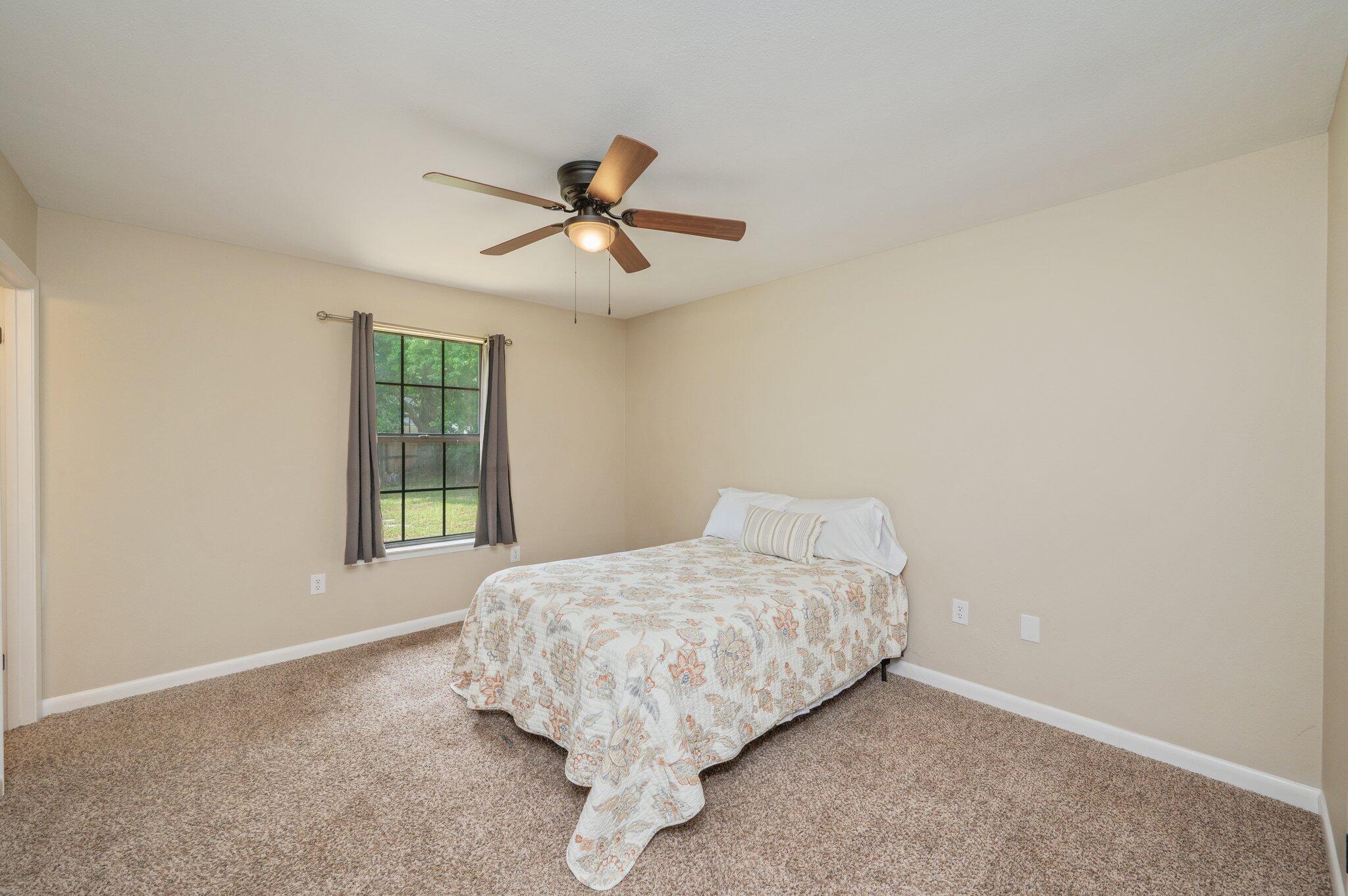 COUNTRYVIEW ESTATES 1ST ADDN - Residential