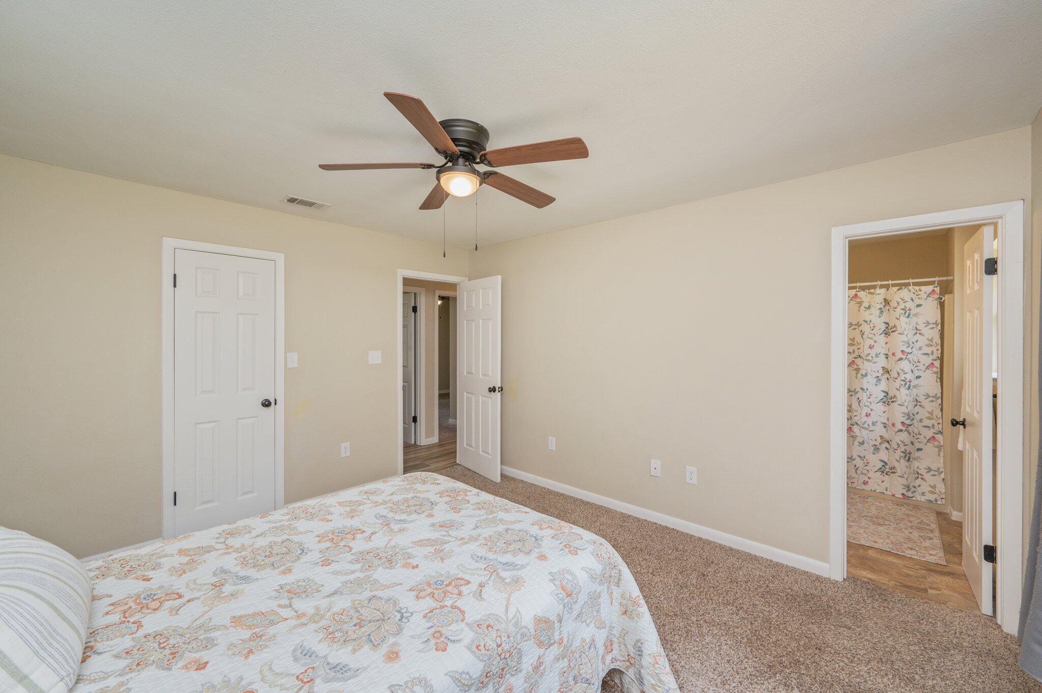 COUNTRYVIEW ESTATES 1ST ADDN - Residential