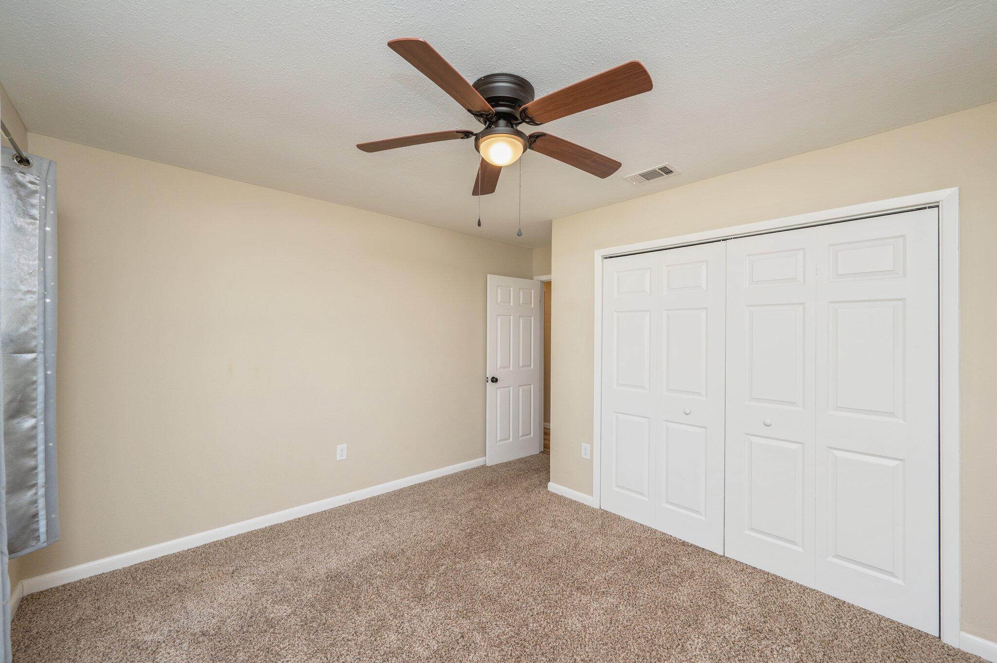 COUNTRYVIEW ESTATES 1ST ADDN - Residential