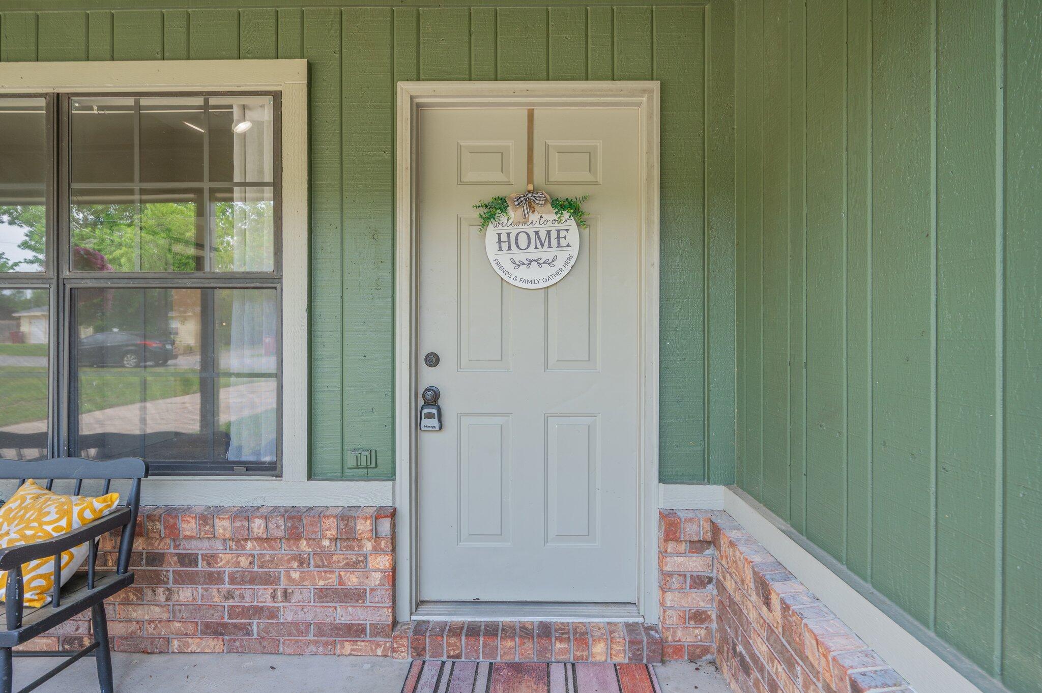 COUNTRYVIEW ESTATES 1ST ADDN - Residential
