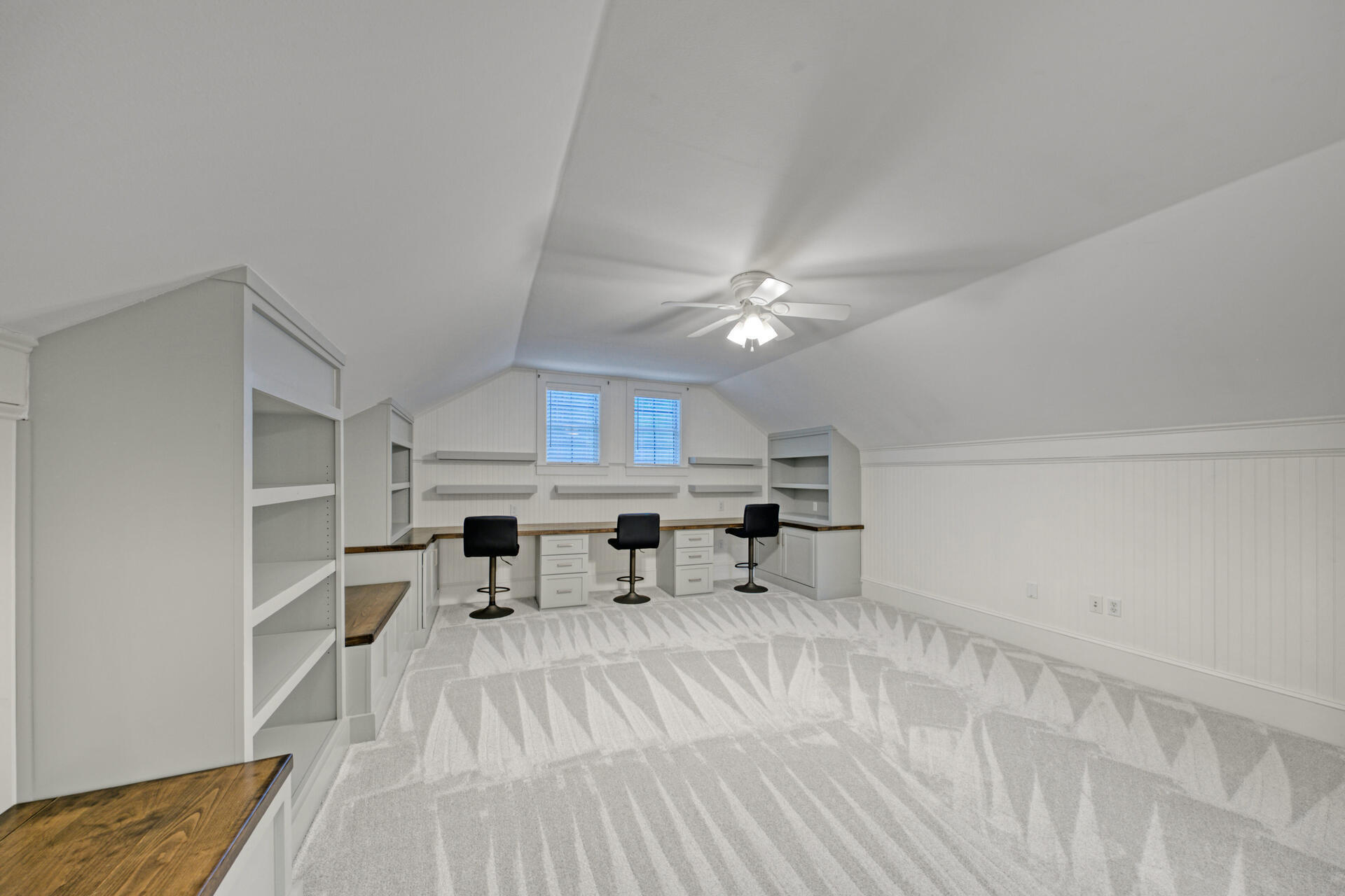 SEA DUNES - Residential