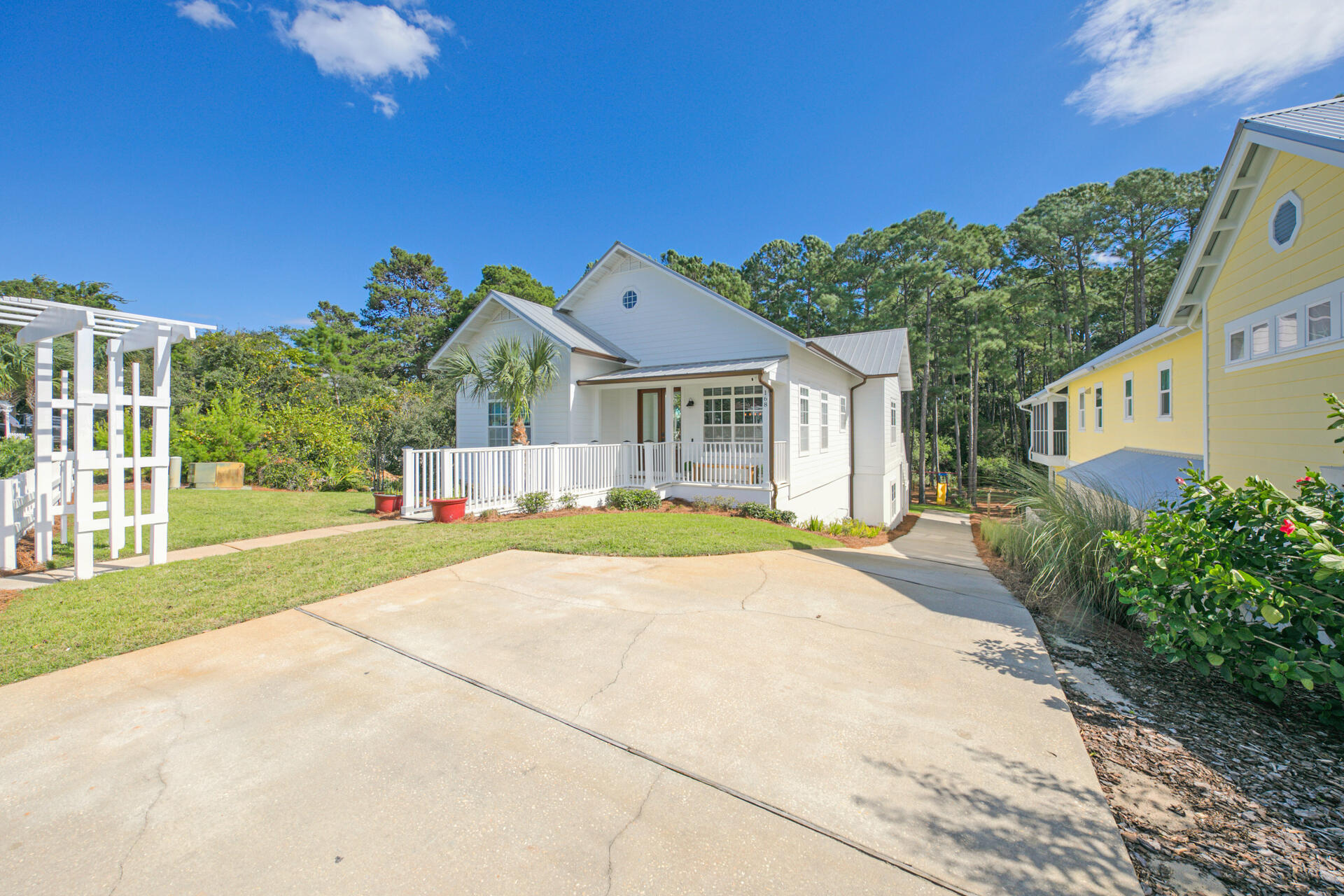 SEA DUNES - Residential