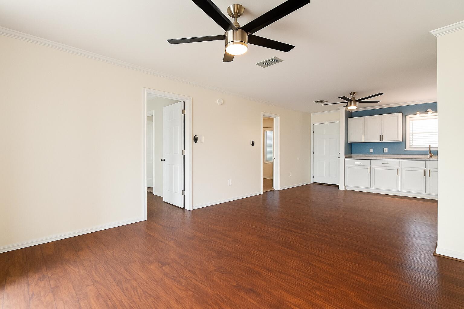 HERMITAGE CONDOMINIUM - Residential