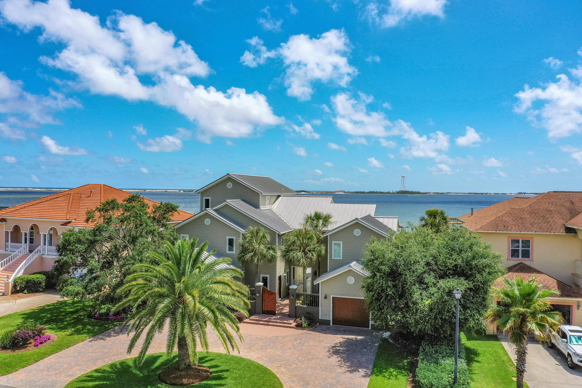 EMERALD POINTE PLAT 3 - Residential