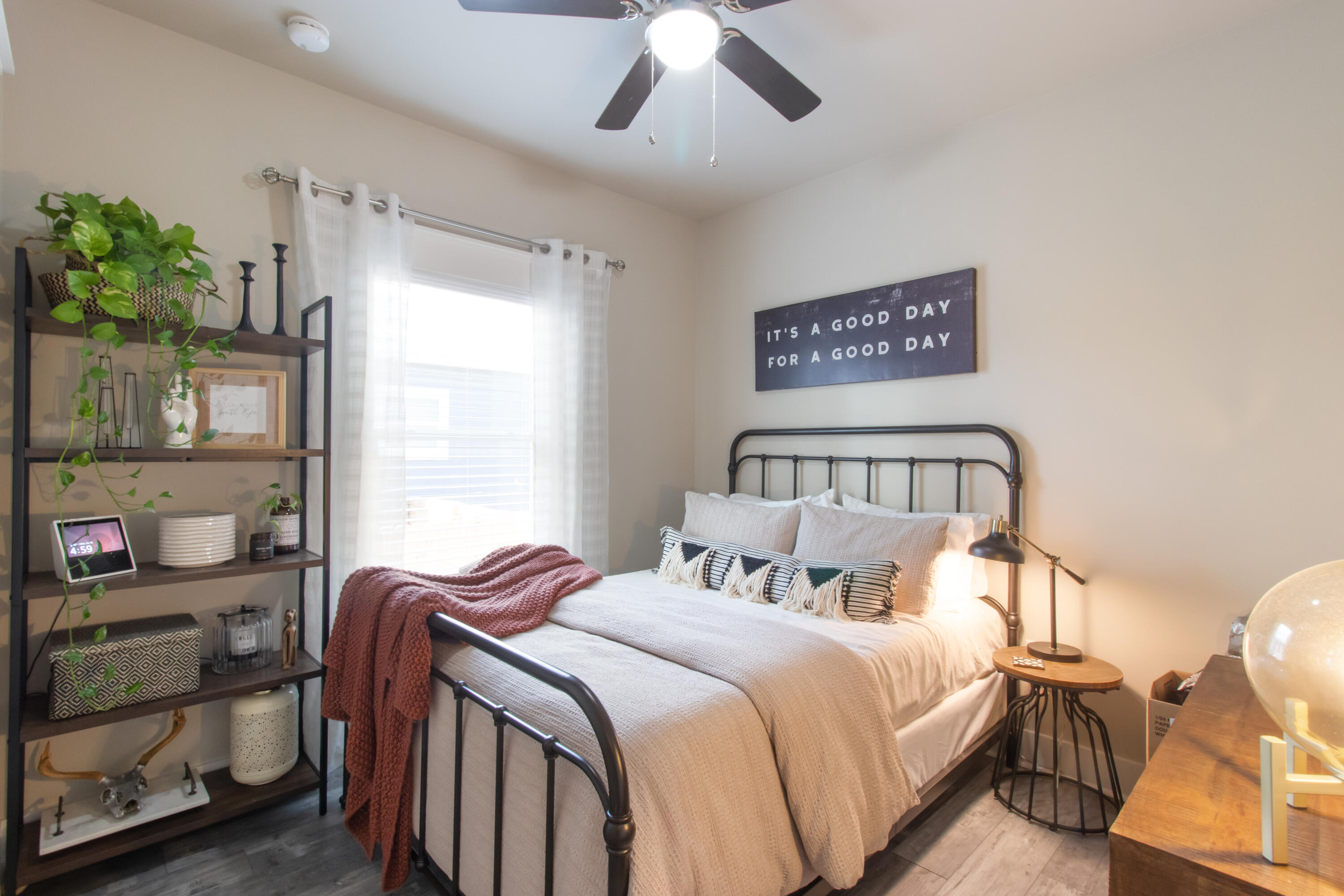 TOWN OF SANTA ROSA - Residential