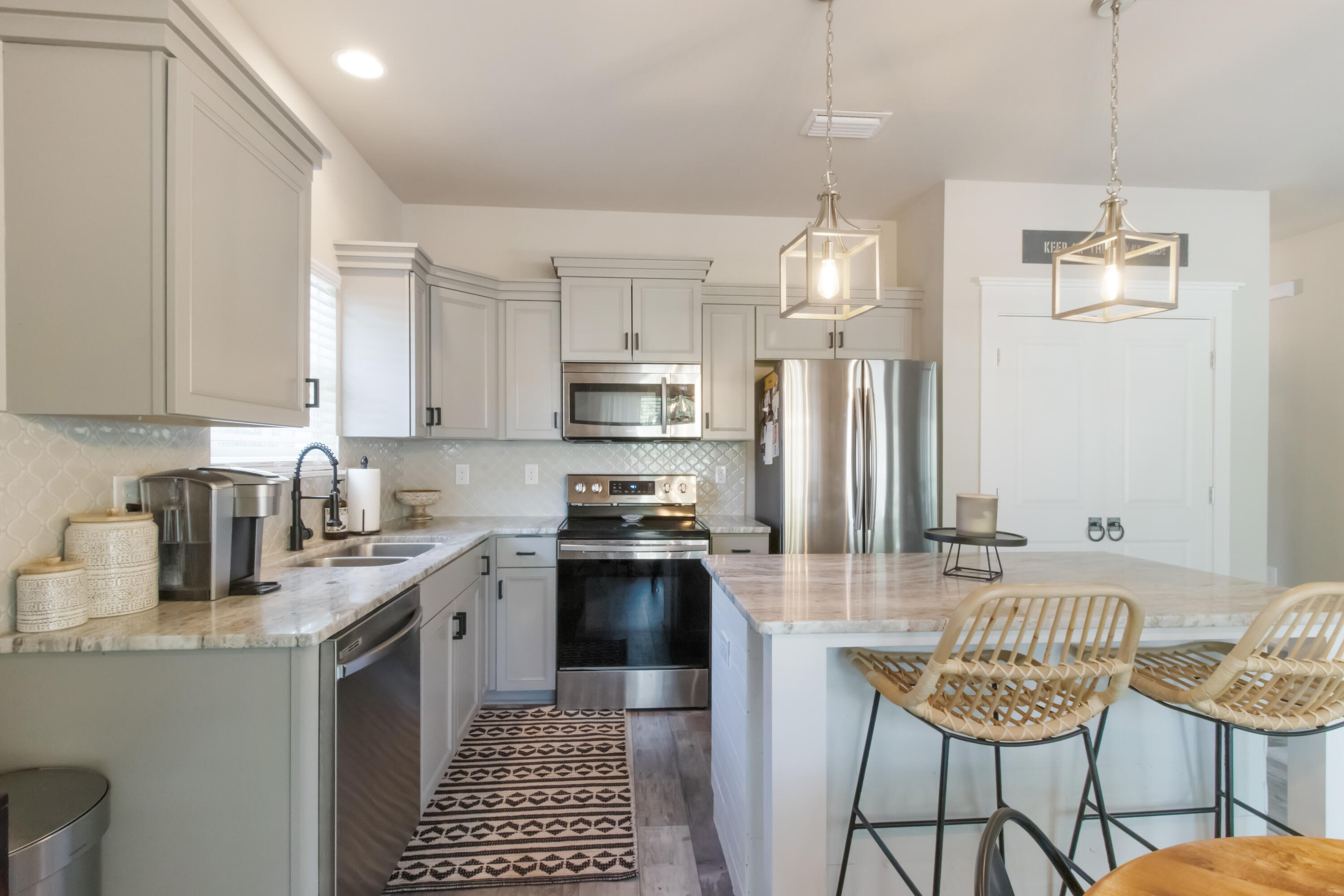 TOWN OF SANTA ROSA - Residential