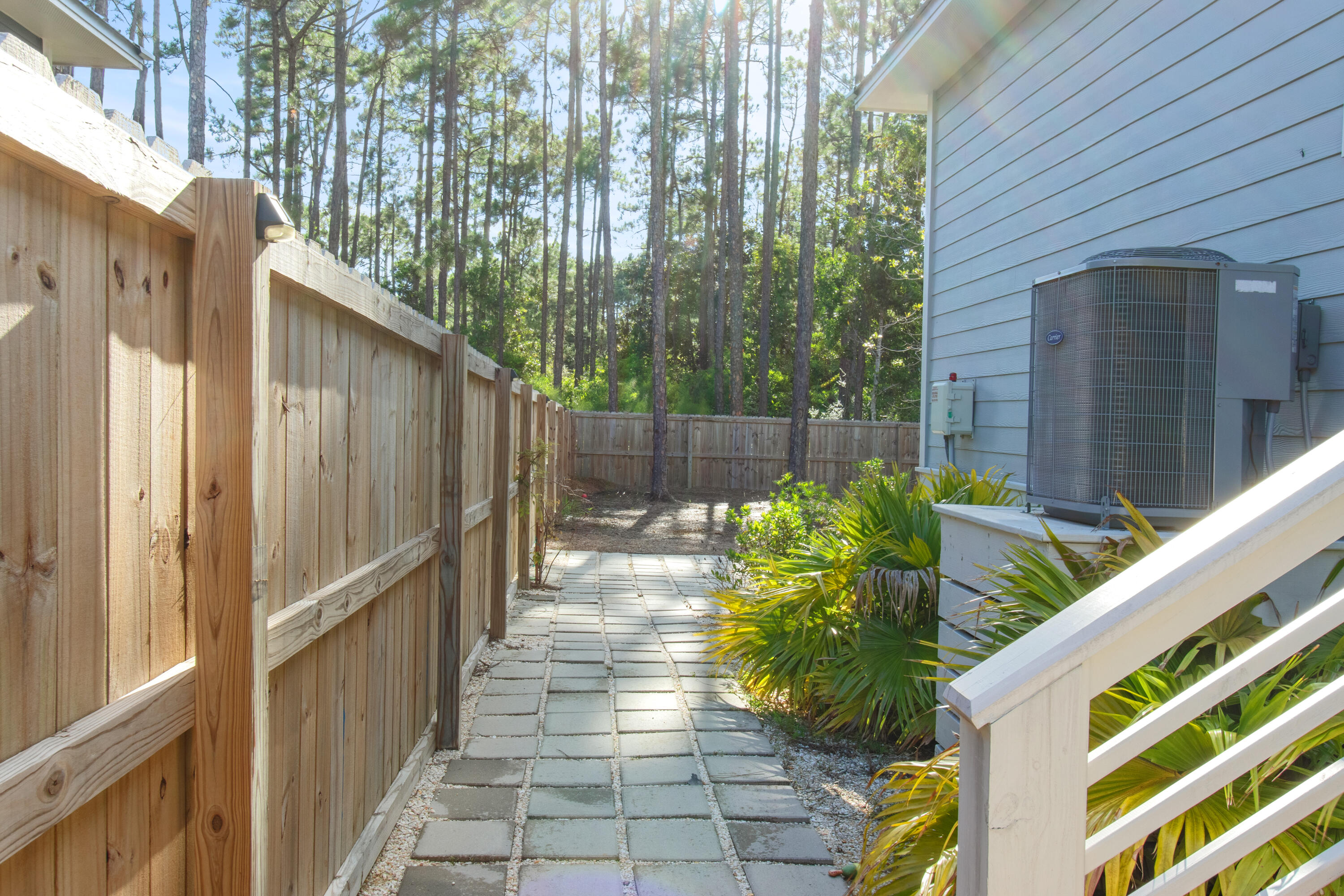 TOWN OF SANTA ROSA - Residential