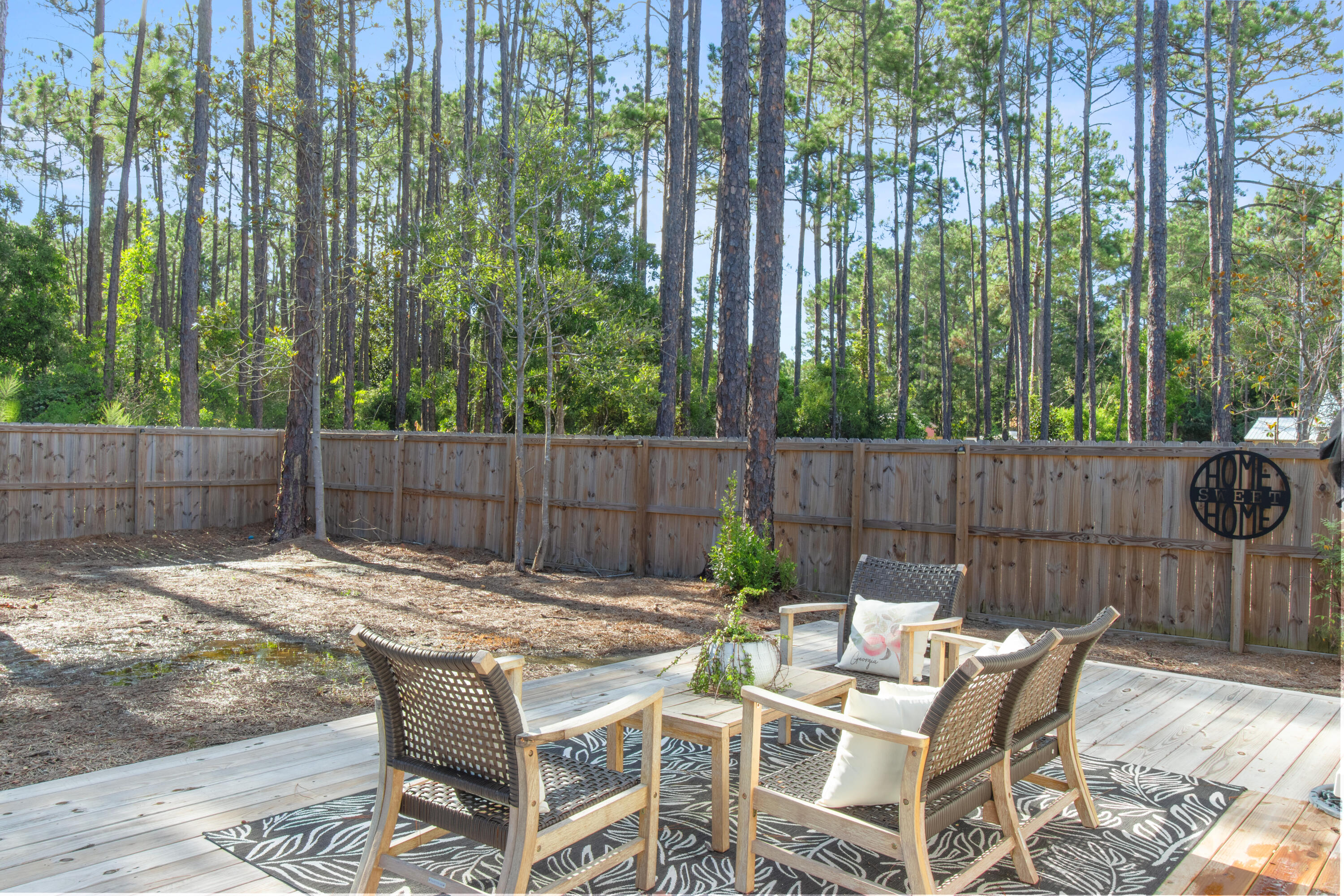 TOWN OF SANTA ROSA - Residential