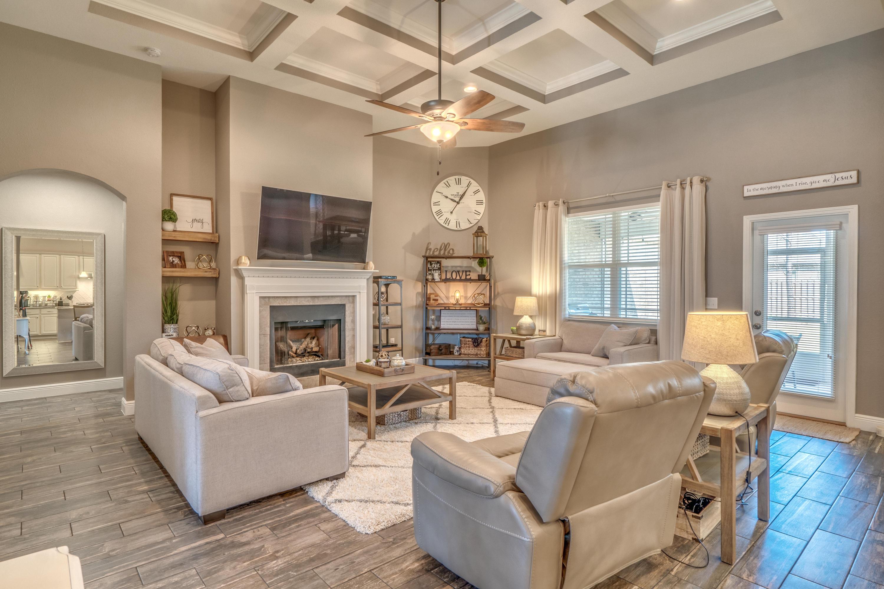 HAMMOCK BAY - Residential