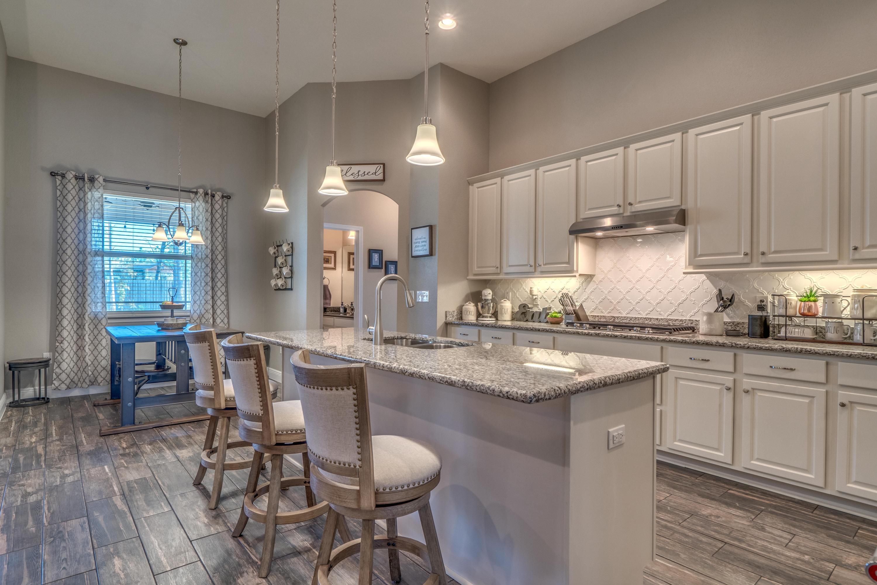 HAMMOCK BAY - Residential