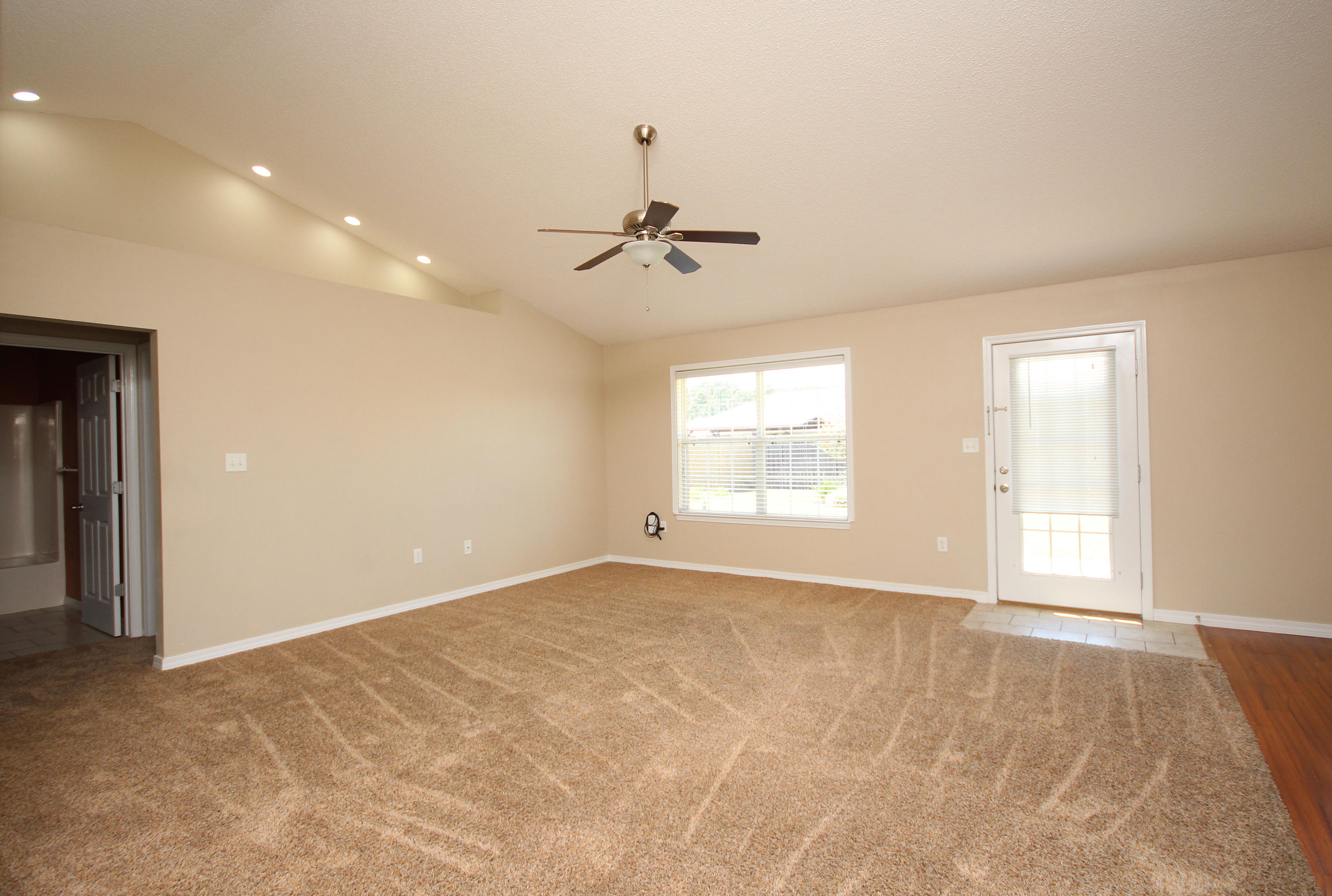 HAMPTON RIDGE ESTATES 1ST ADD - Residential