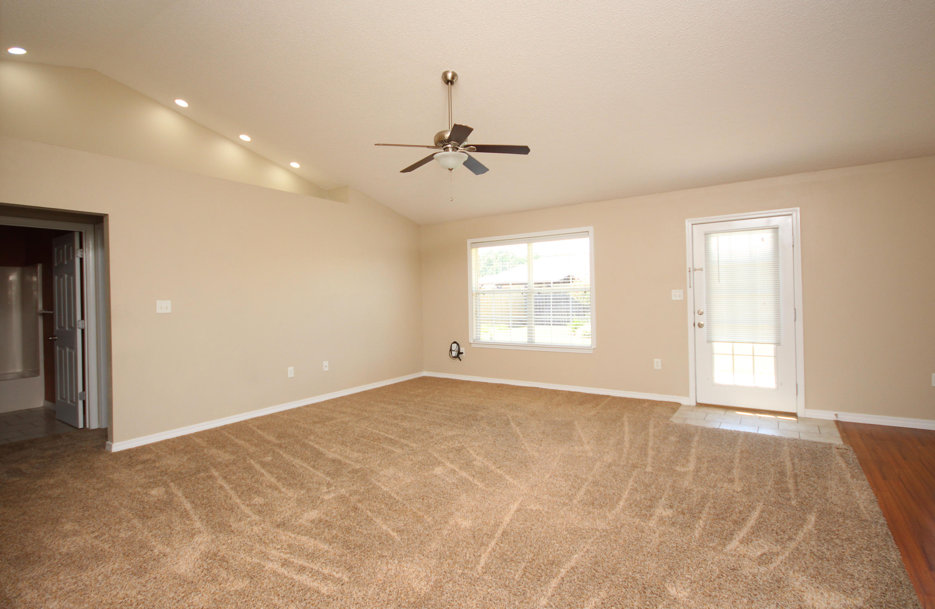 HAMPTON RIDGE ESTATES 1ST ADD - Residential