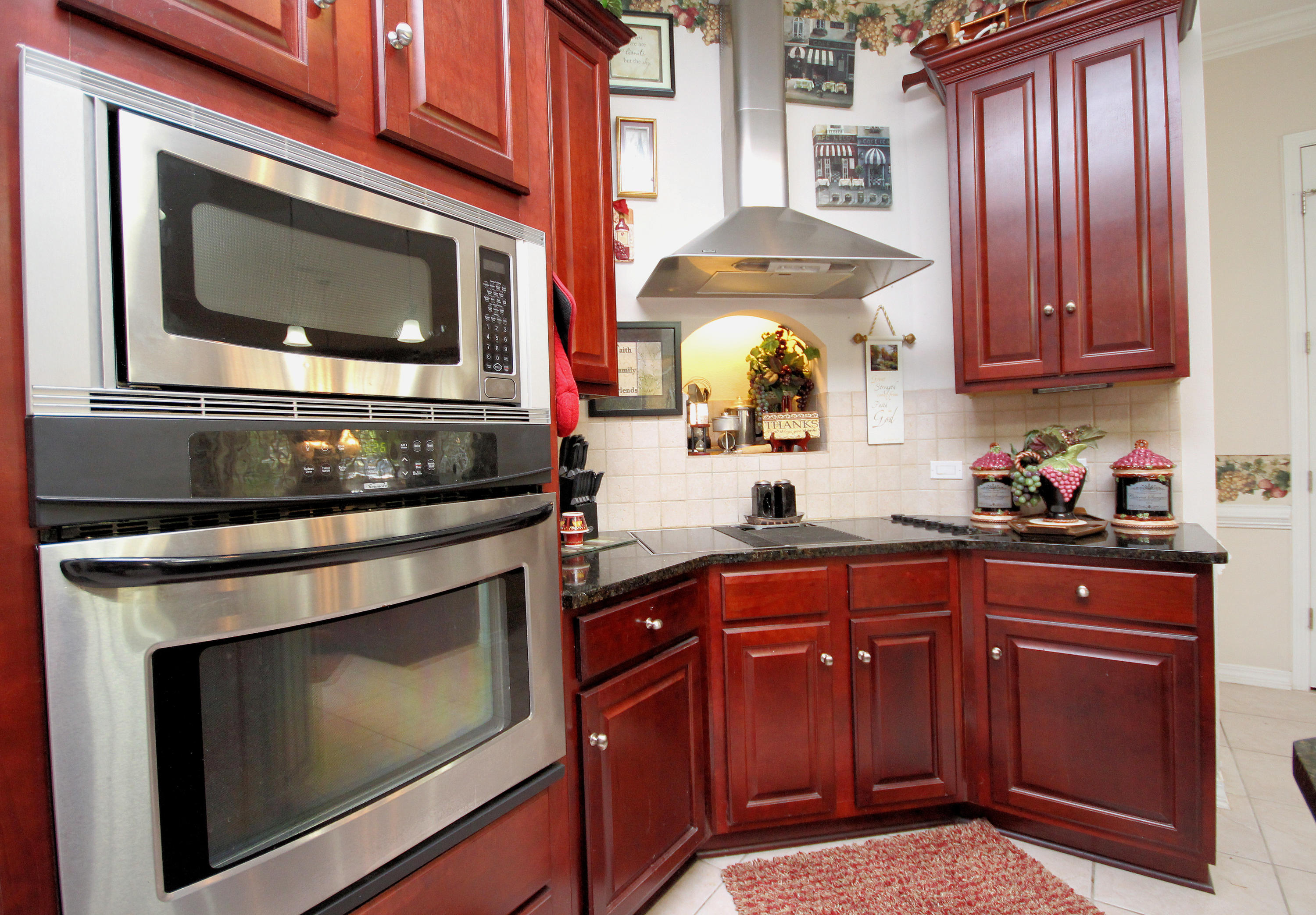 WALTON ESTATES - Residential