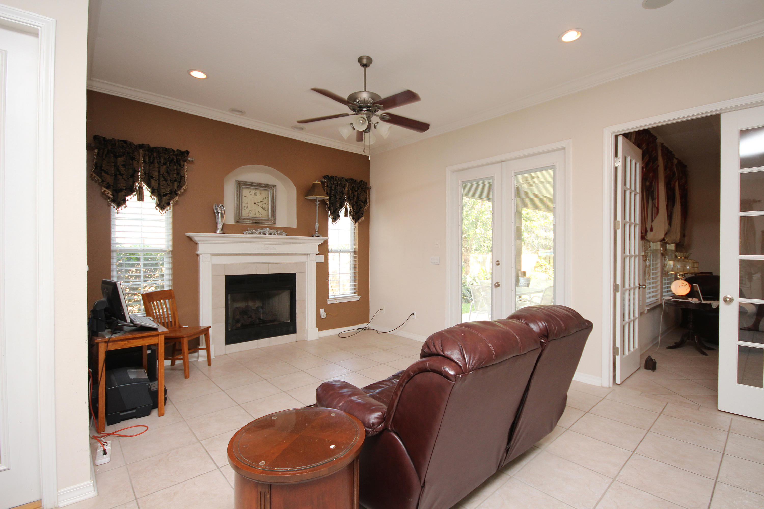 WALTON ESTATES - Residential