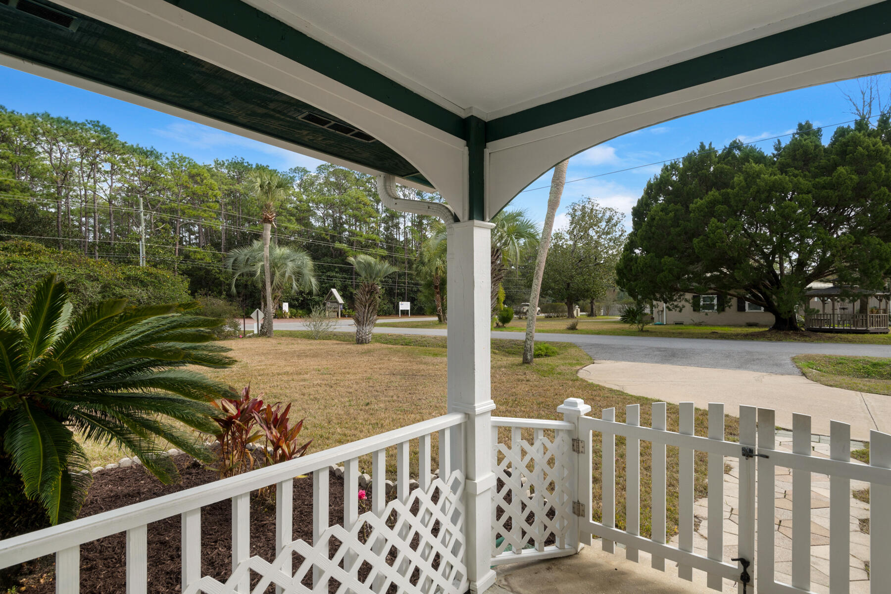 PINE GARDEN UNREC - Residential
