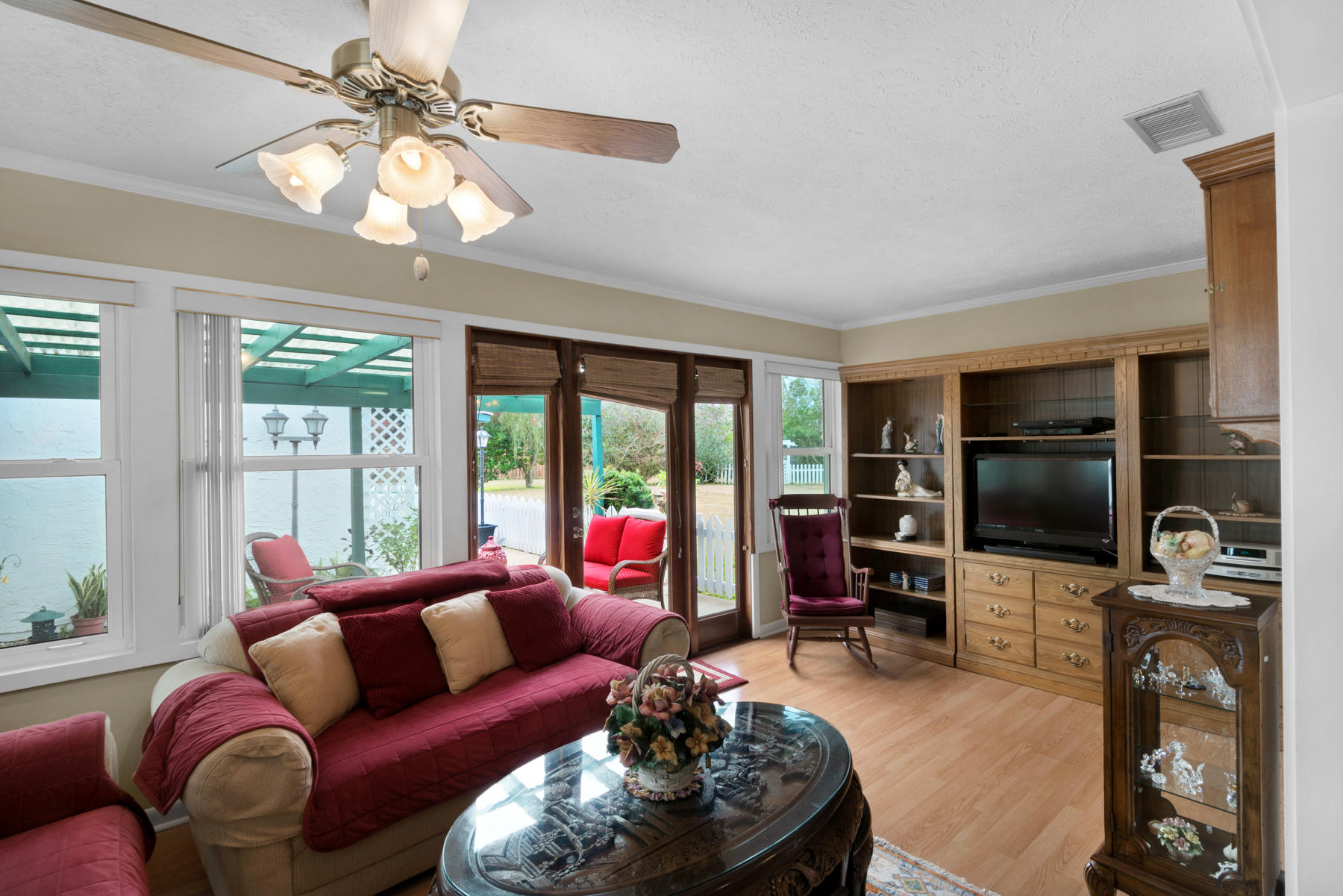 PINE GARDEN UNREC - Residential