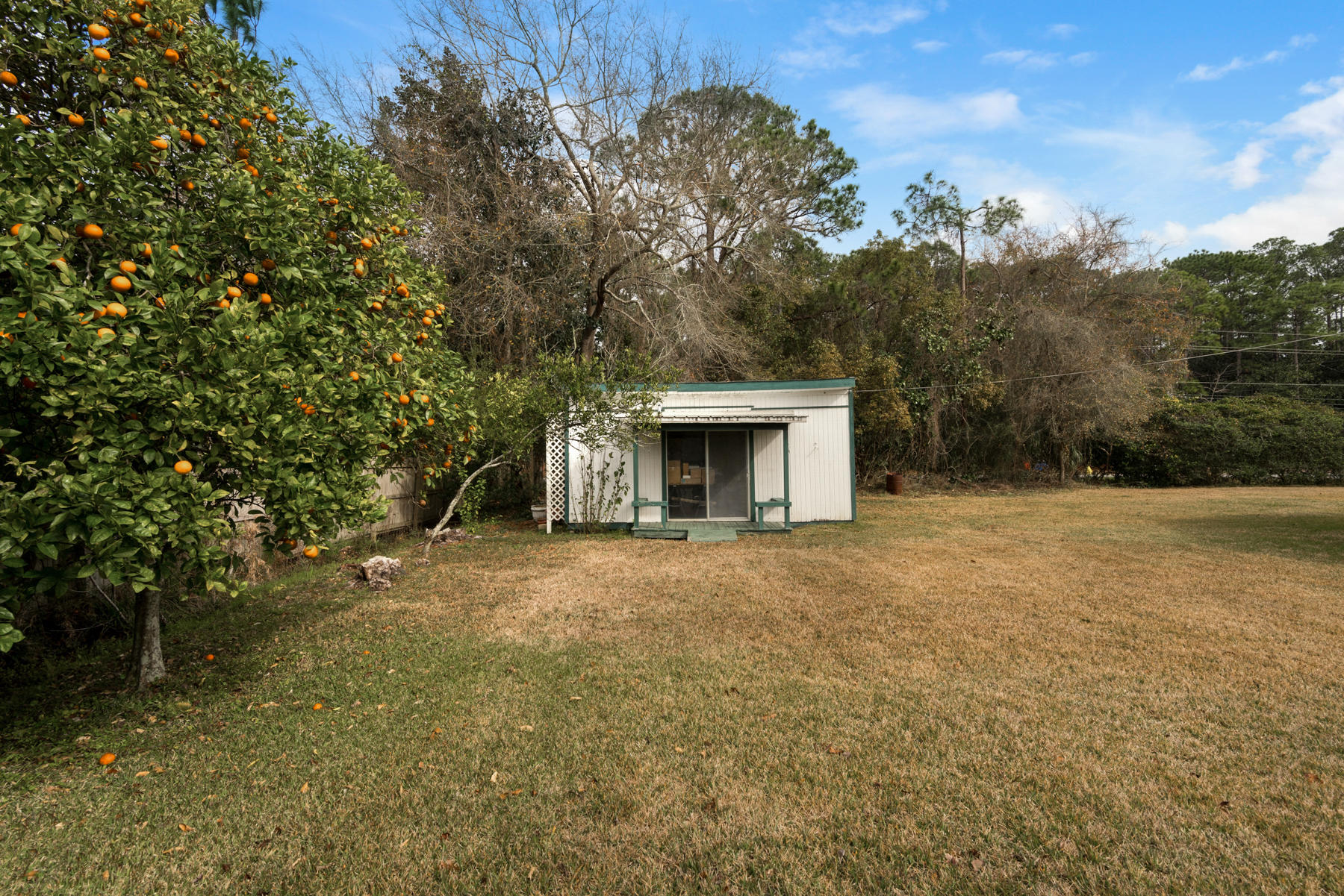 PINE GARDEN UNREC - Residential