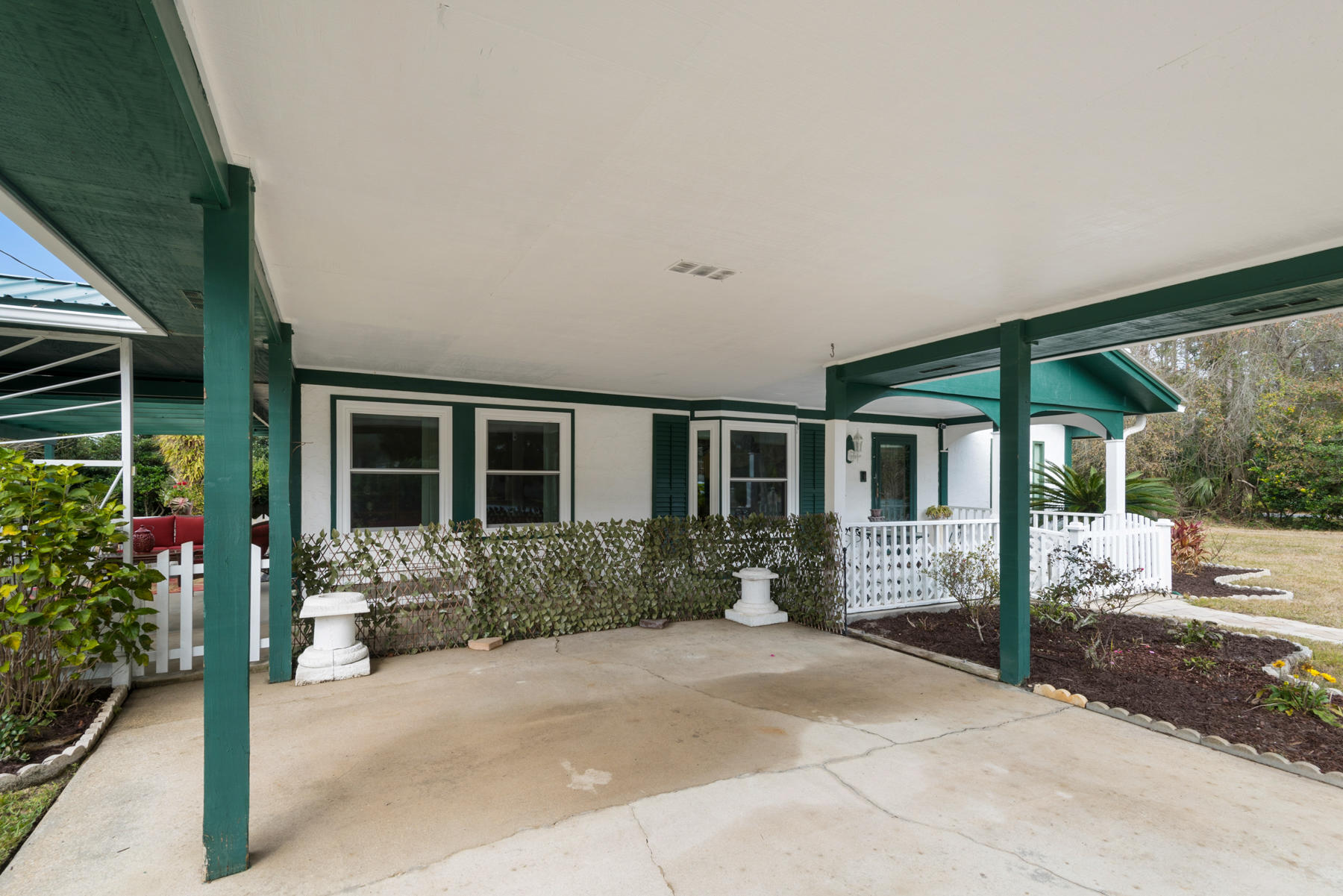 PINE GARDEN UNREC - Residential