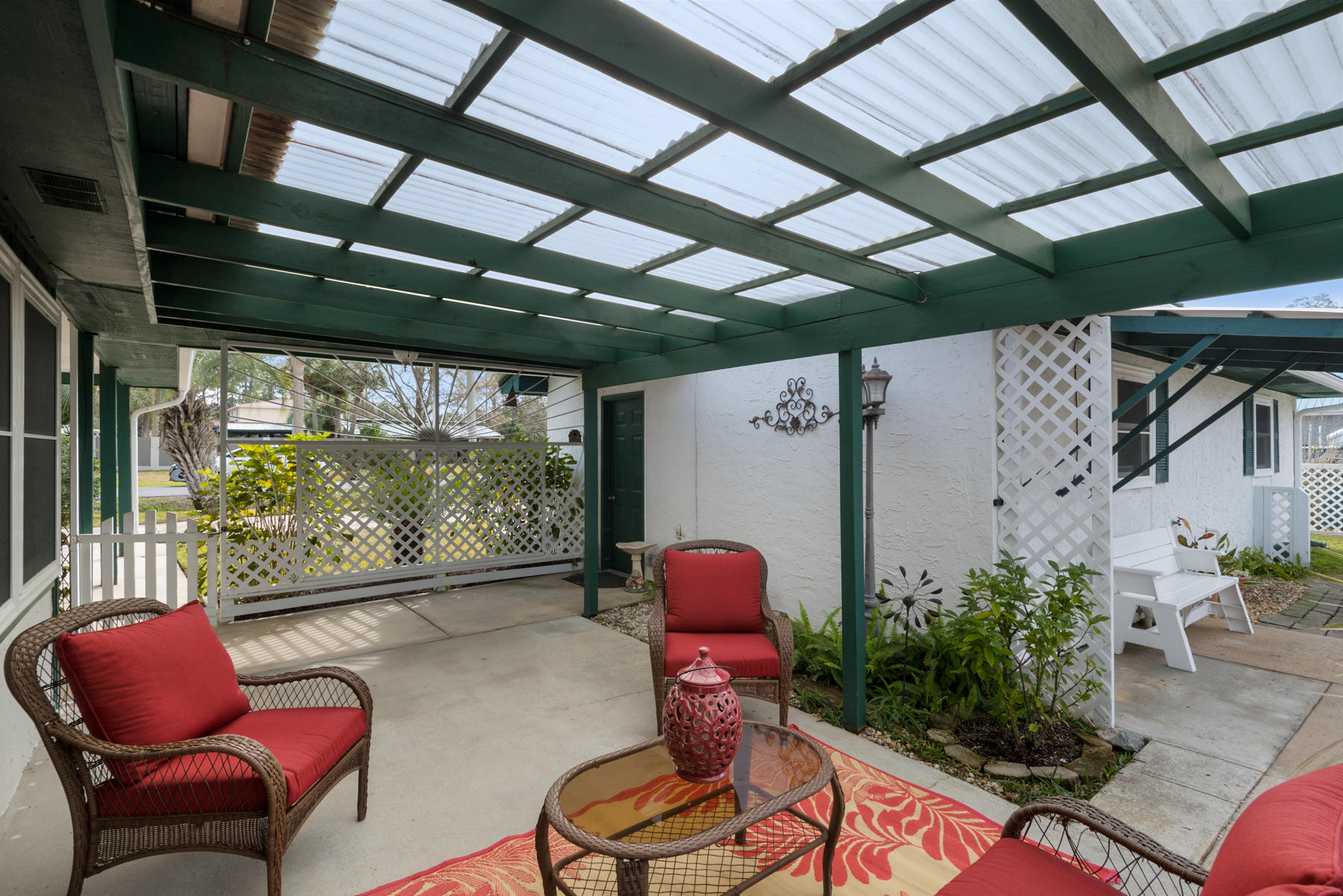 PINE GARDEN UNREC - Residential