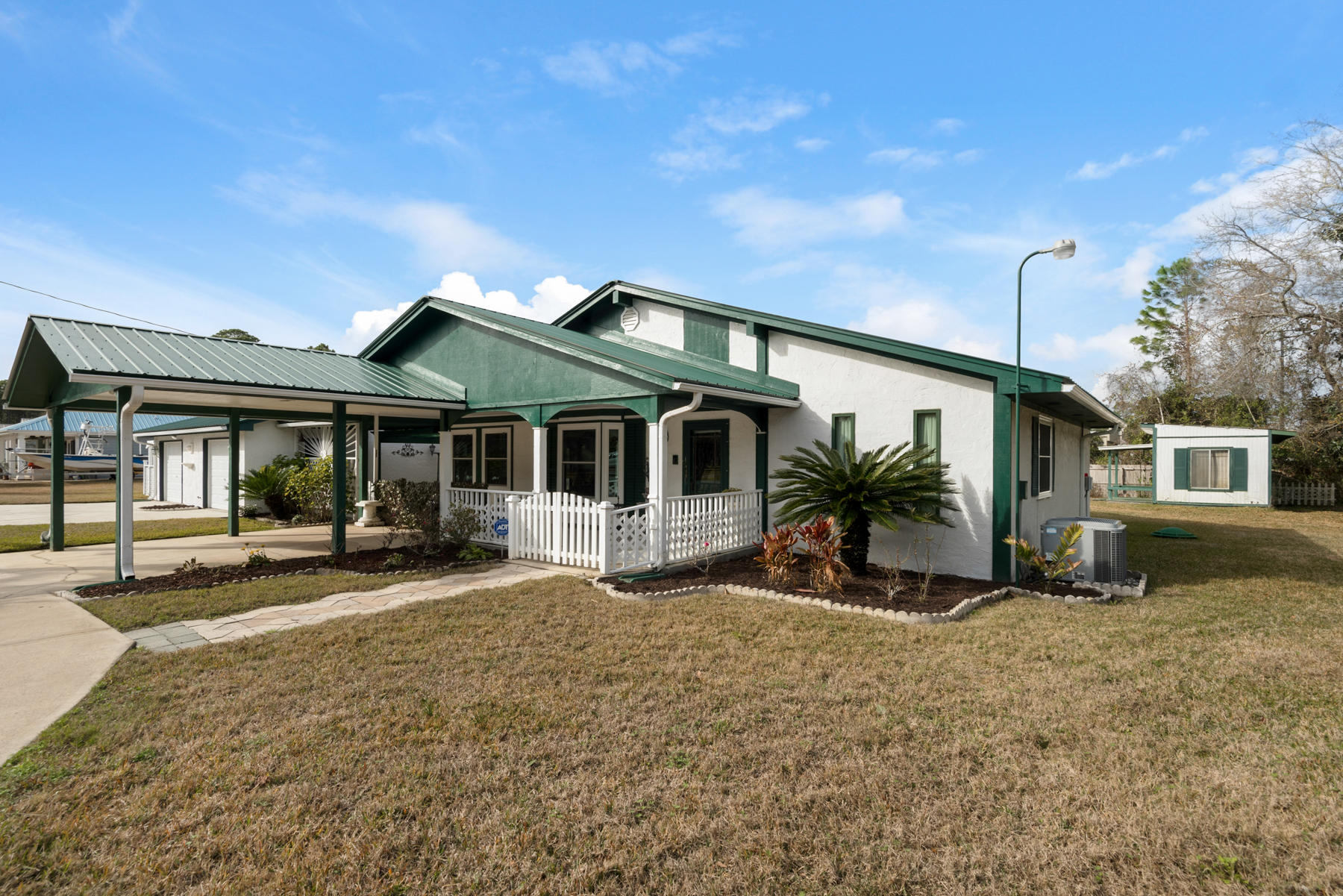 PINE GARDEN UNREC - Residential