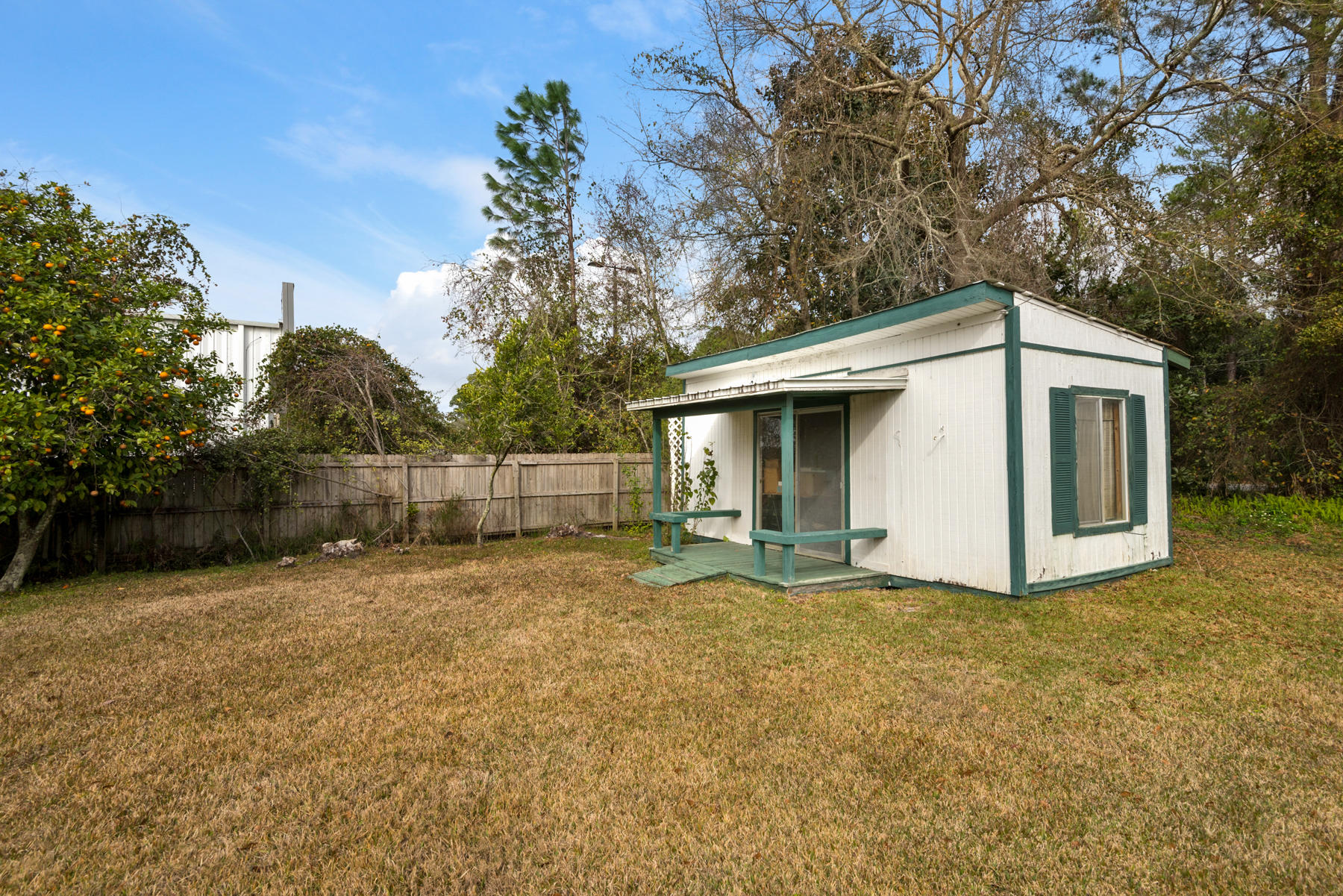 PINE GARDEN UNREC - Residential