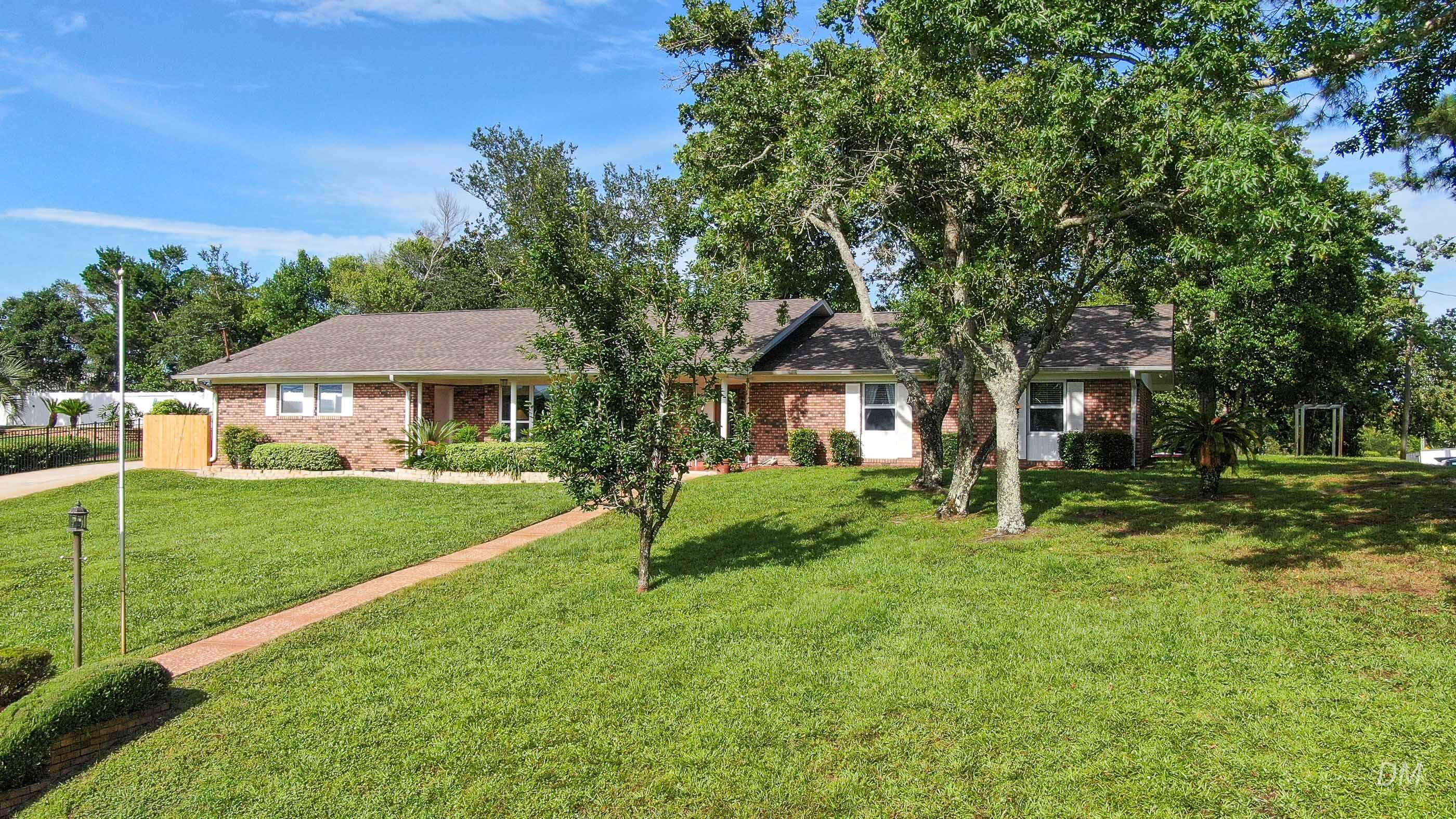 DIAMOND HEAD SEC OF LAKESIDE - Residential