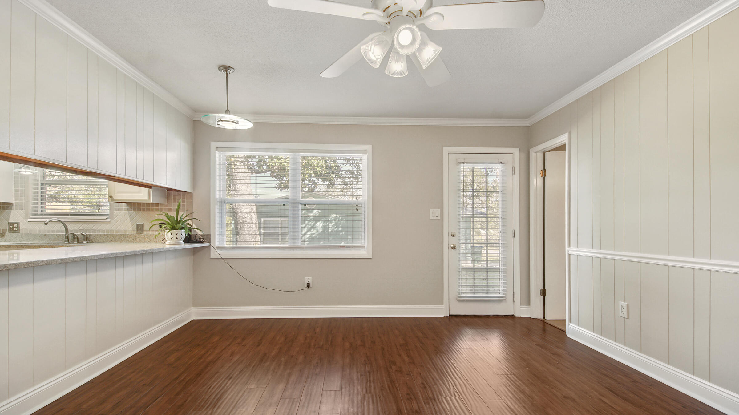 DIAMOND HEAD SEC OF LAKESIDE - Residential