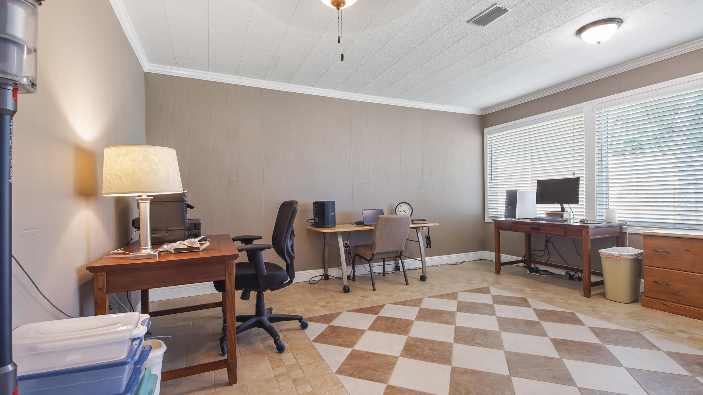 DIAMOND HEAD SEC OF LAKESIDE - Residential