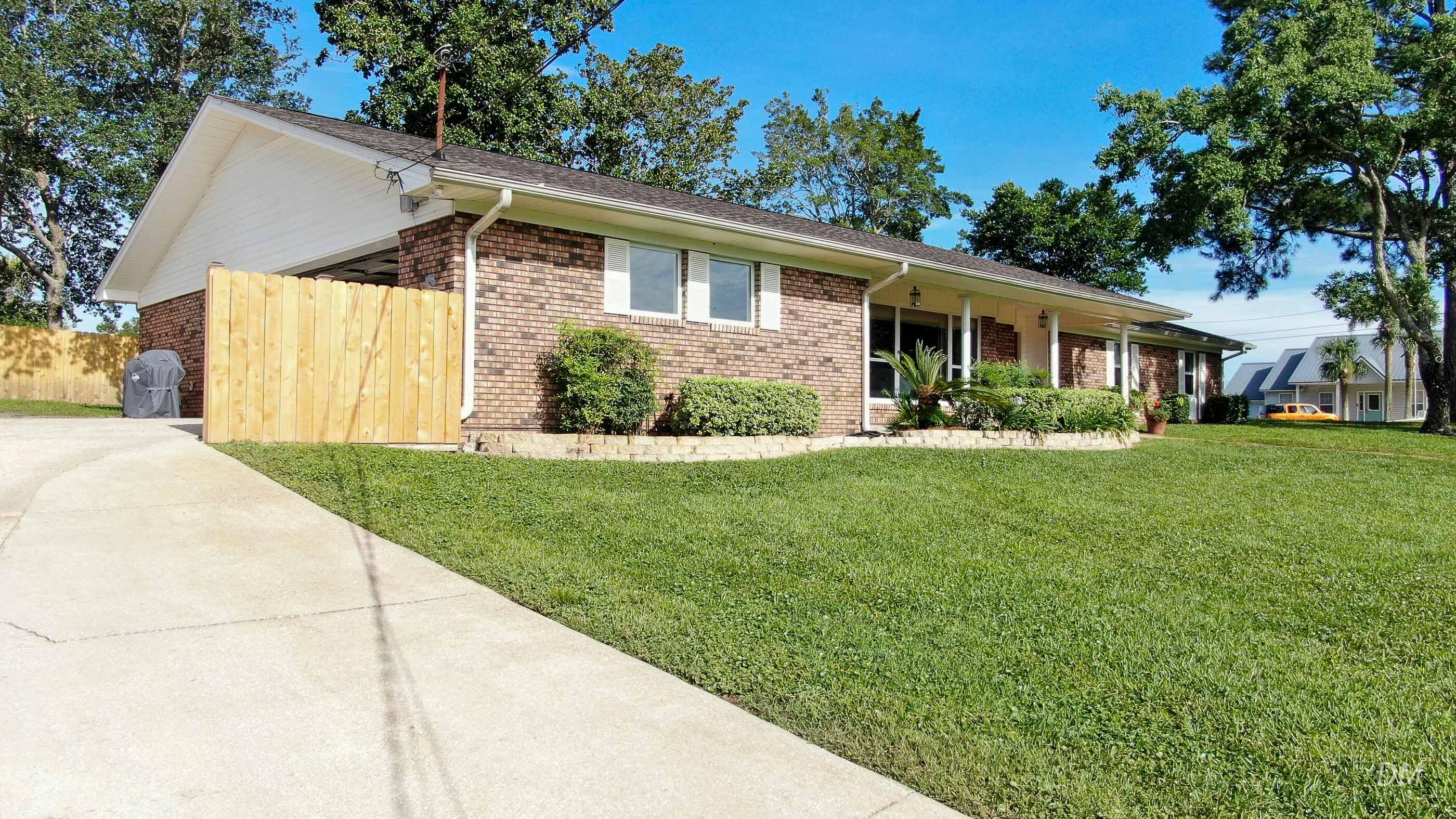 DIAMOND HEAD SEC OF LAKESIDE - Residential