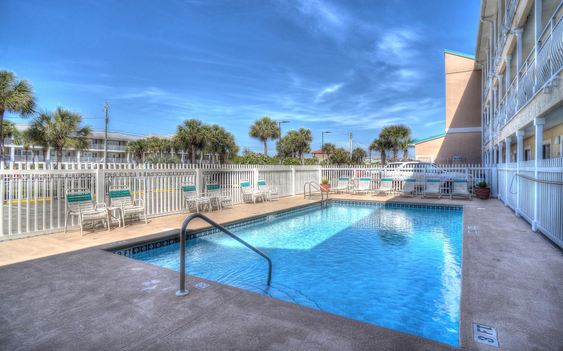 CRYSTAL SANDS CONDO - Residential