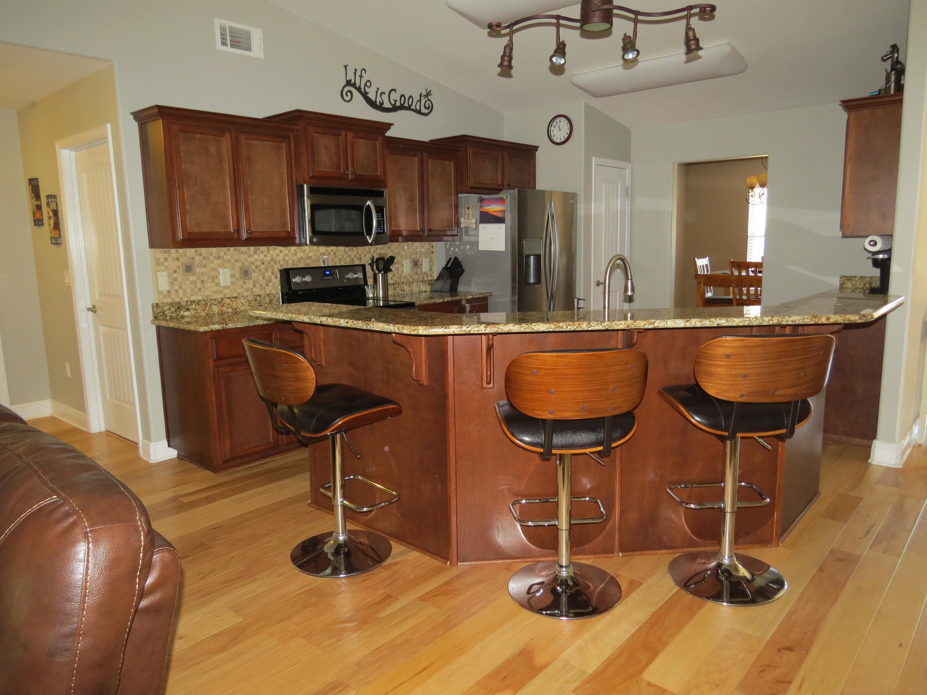 HOLLEY BY THE SEA - Residential