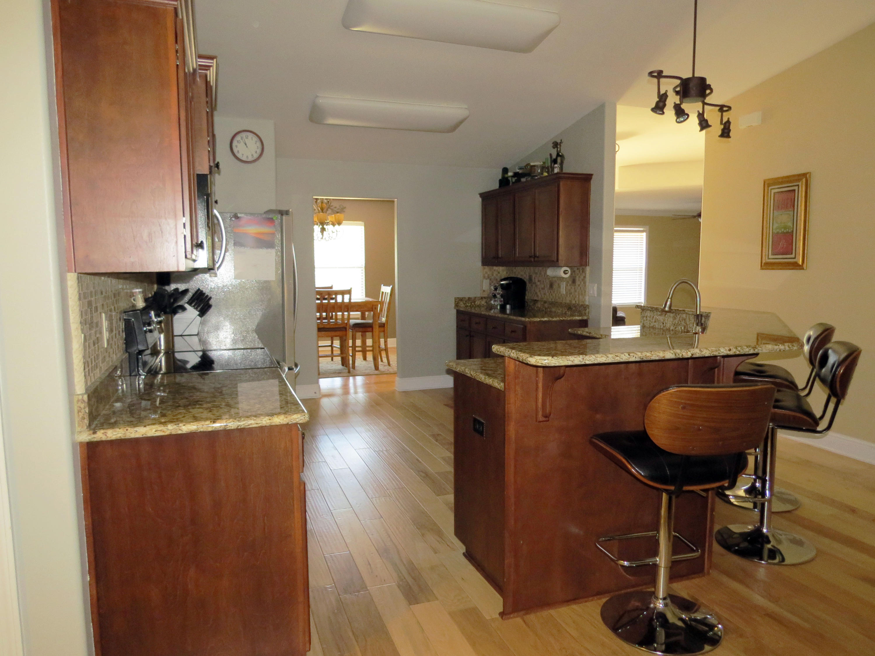 HOLLEY BY THE SEA - Residential