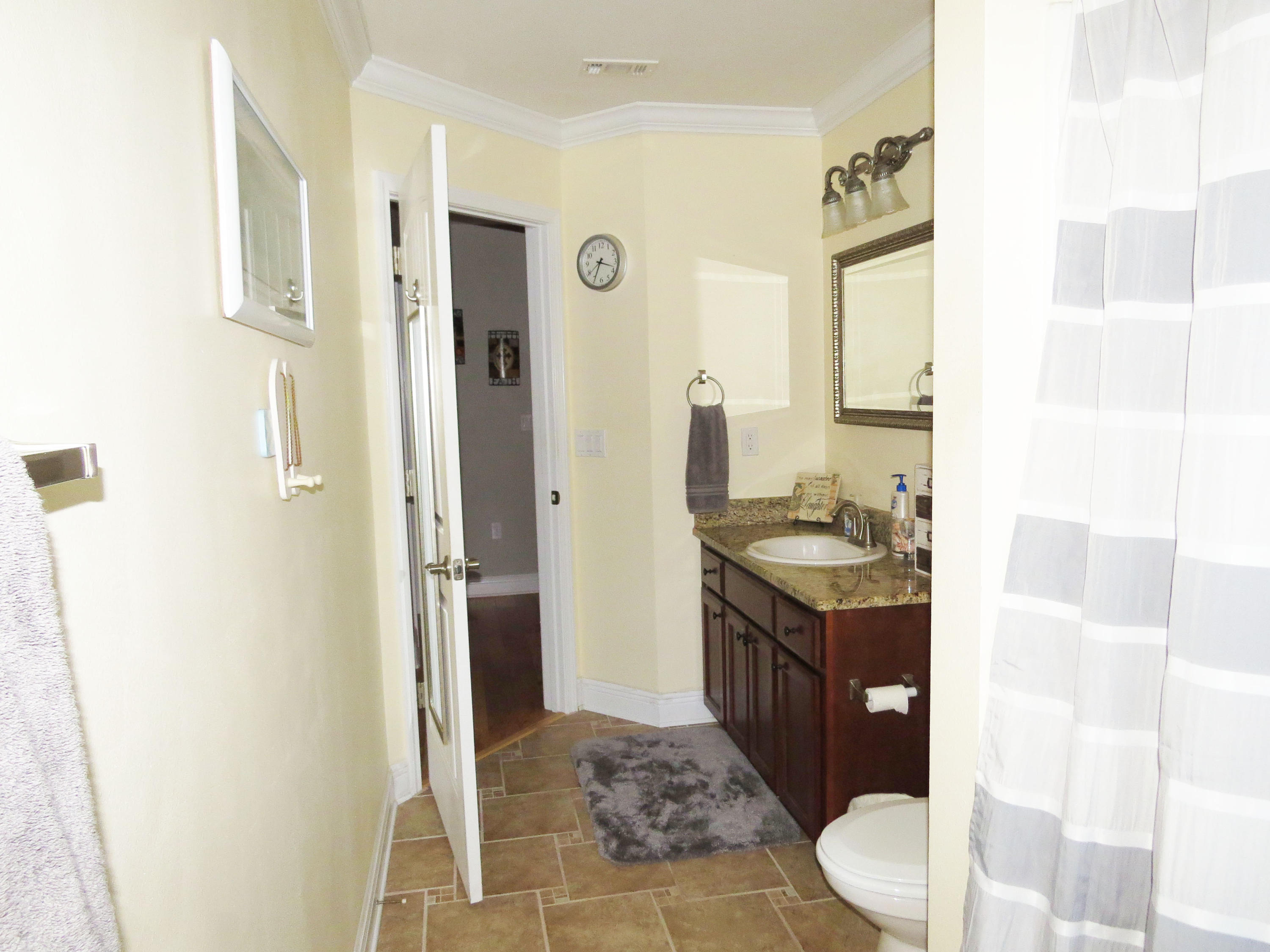 HOLLEY BY THE SEA - Residential