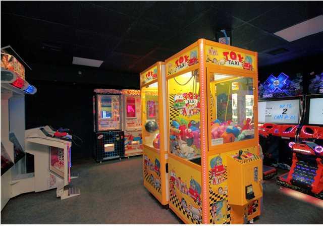 SUNDESTIN INTERNATIONAL CONDO - Residential