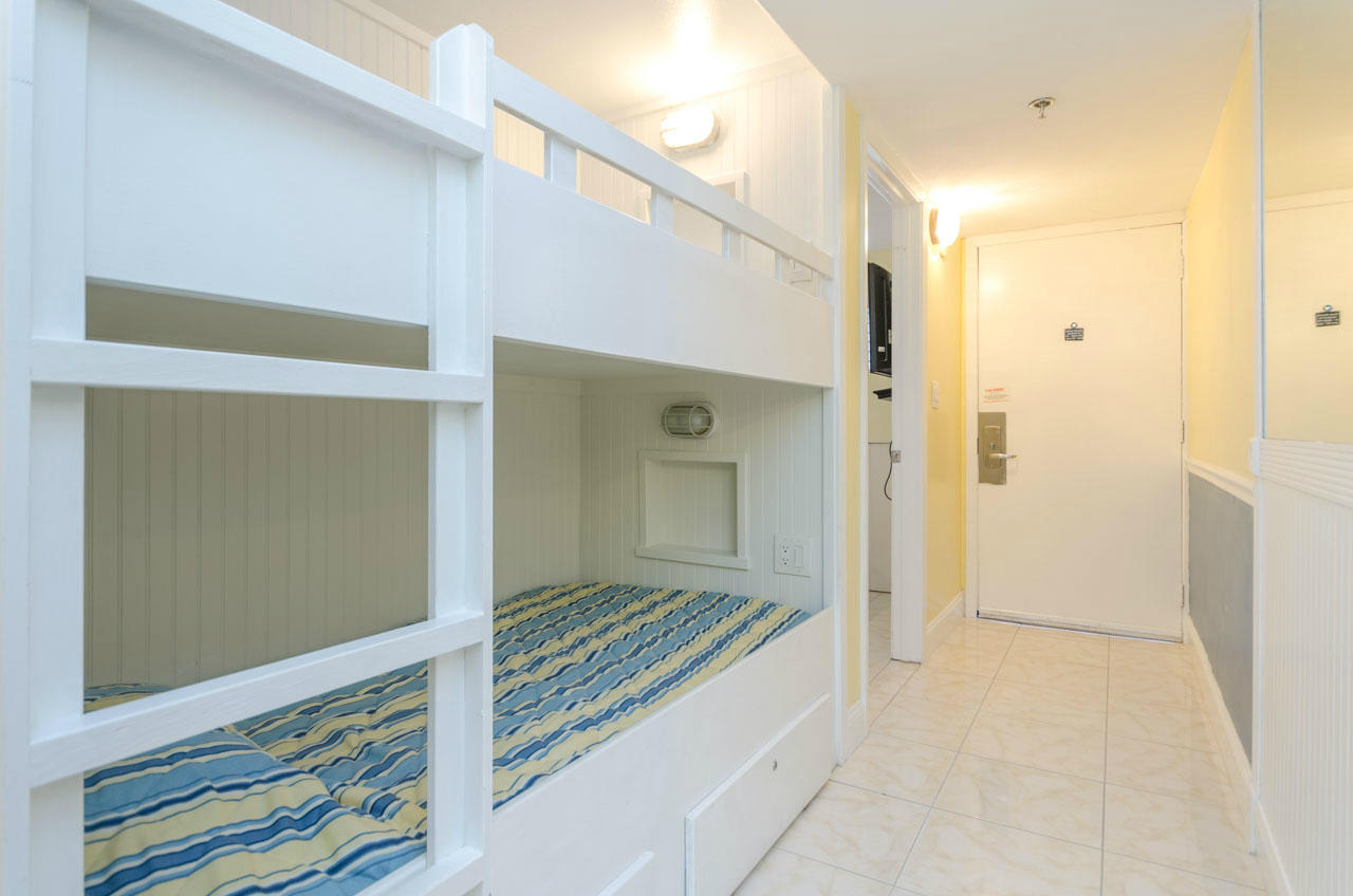 SUNDESTIN INTERNATIONAL CONDO - Residential