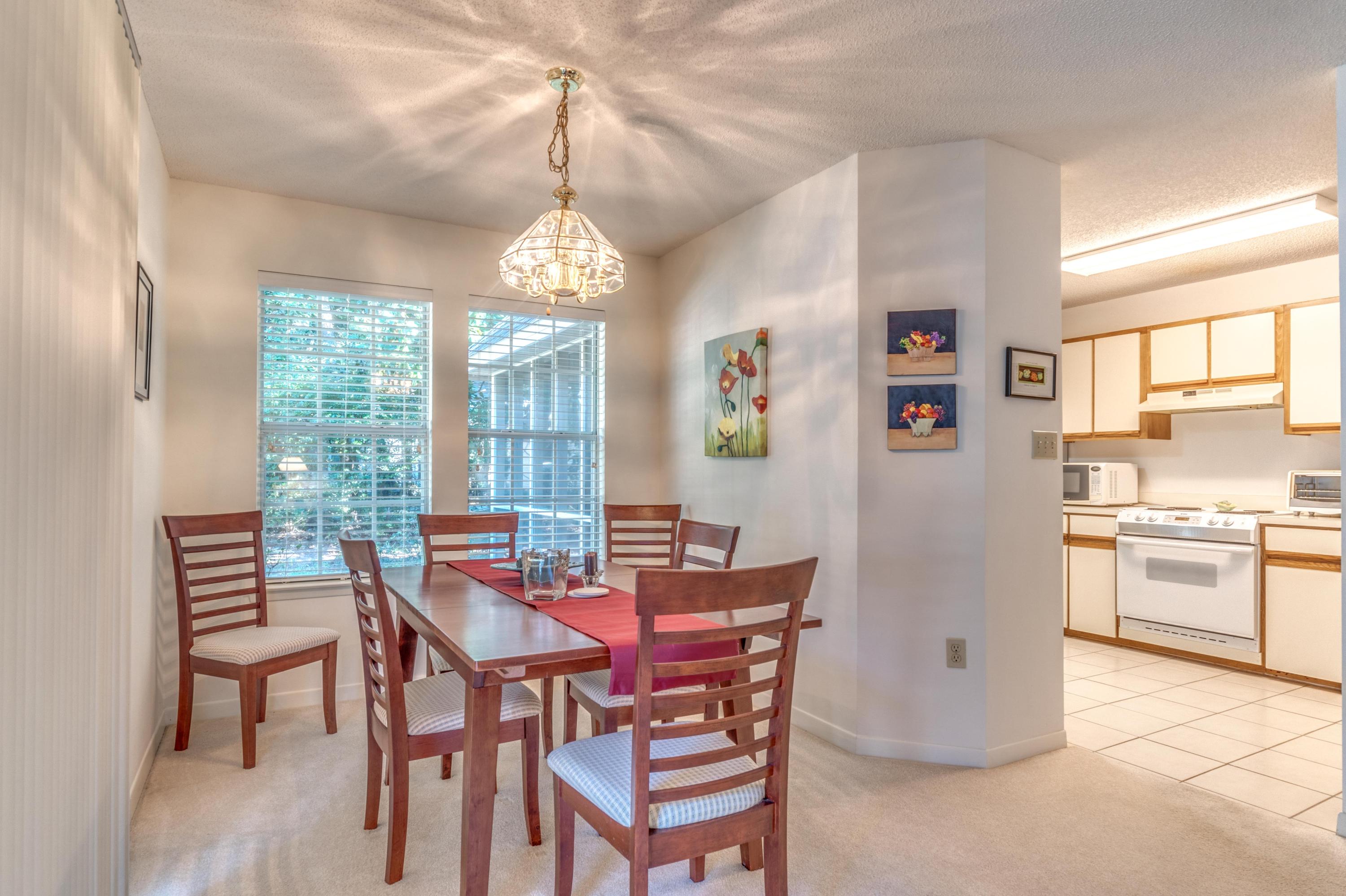 FAIRWAY LAKES PH 1 - Residential