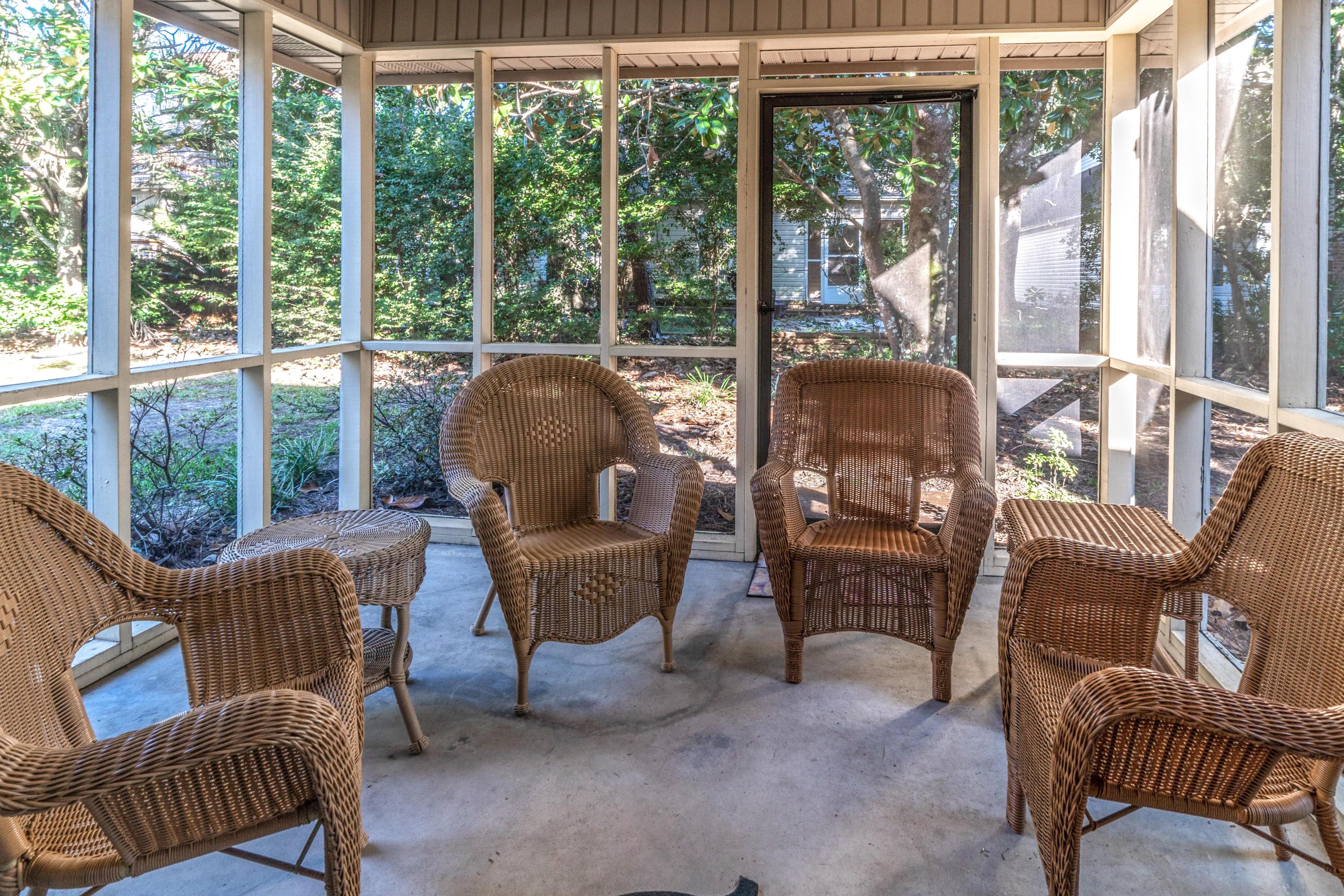 FAIRWAY LAKES PH 1 - Residential