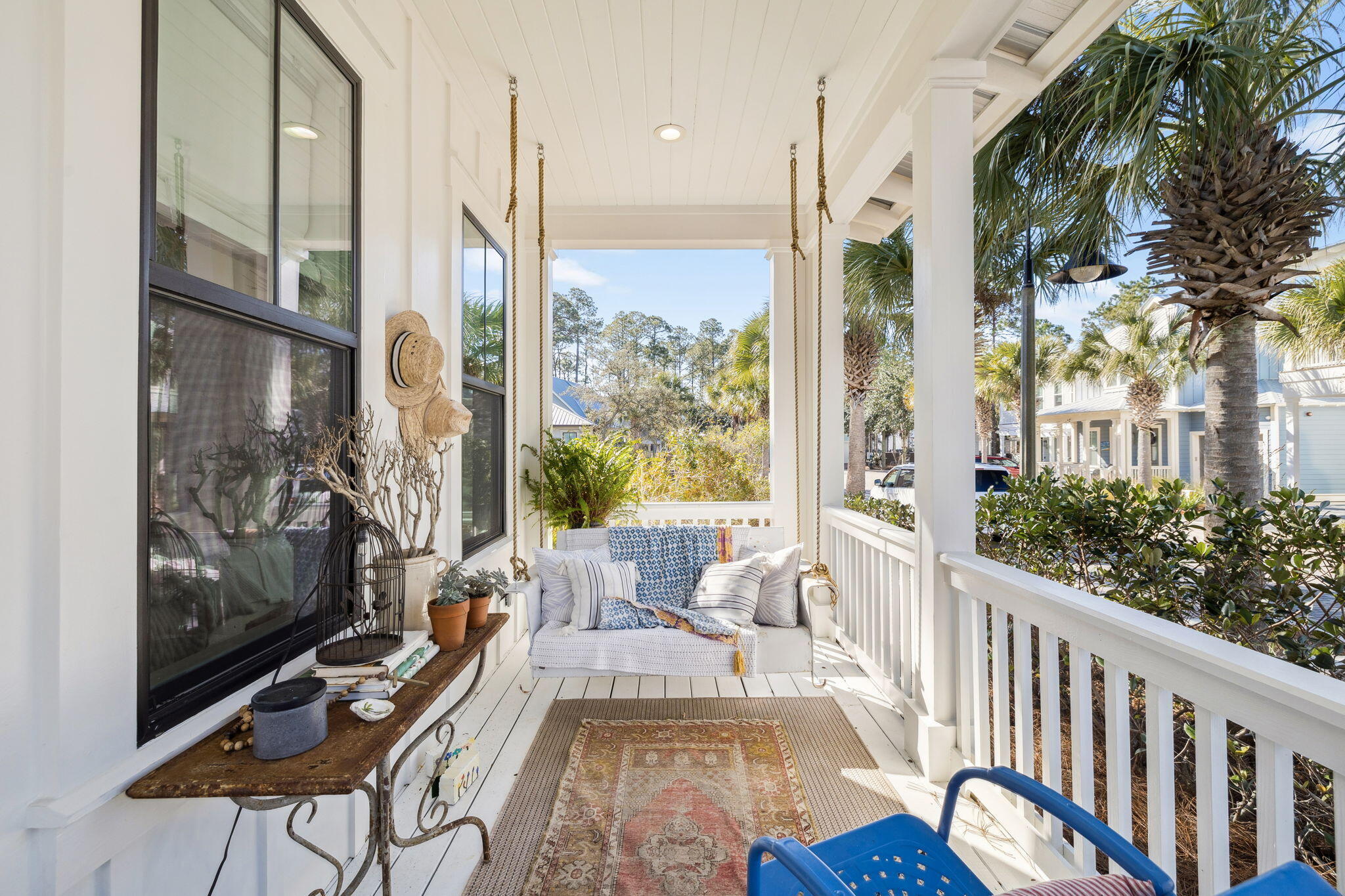 COTTAGES AT EASTERN LAKE - Residential