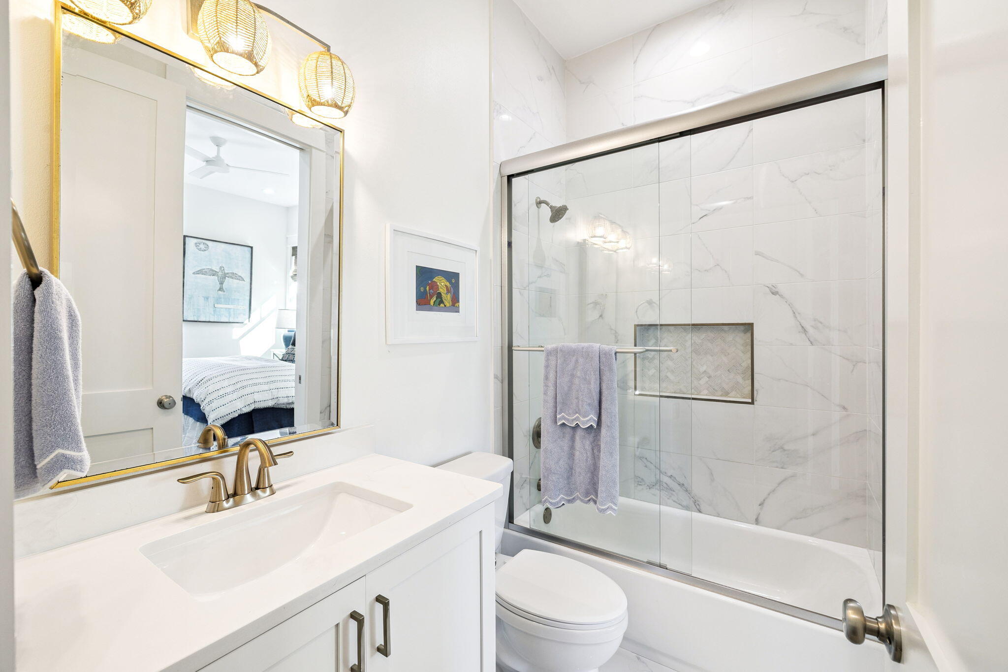 COTTAGES AT EASTERN LAKE - Residential