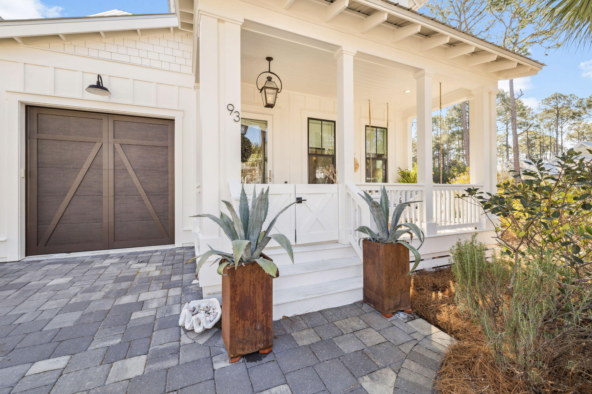 COTTAGES AT EASTERN LAKE - Residential