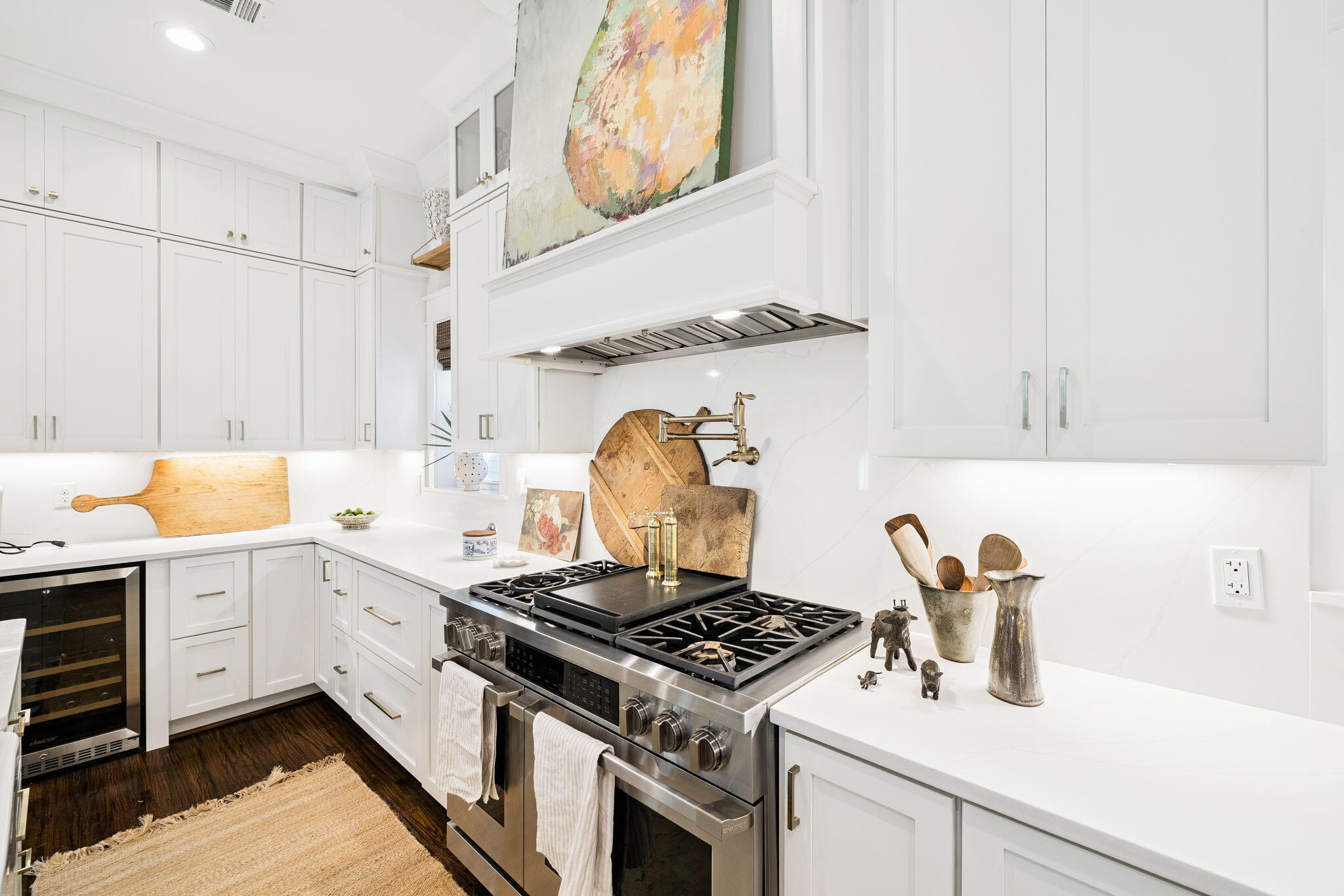 COTTAGES AT EASTERN LAKE - Residential