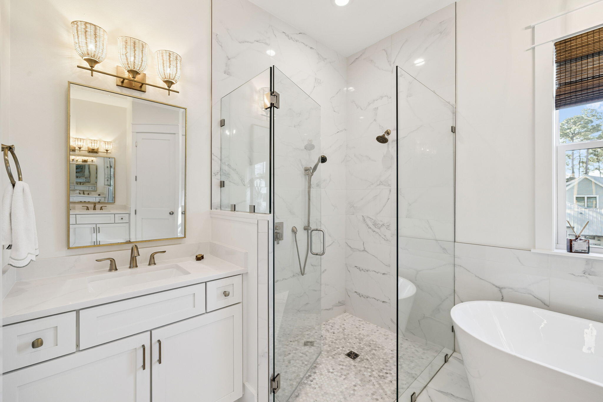 COTTAGES AT EASTERN LAKE - Residential