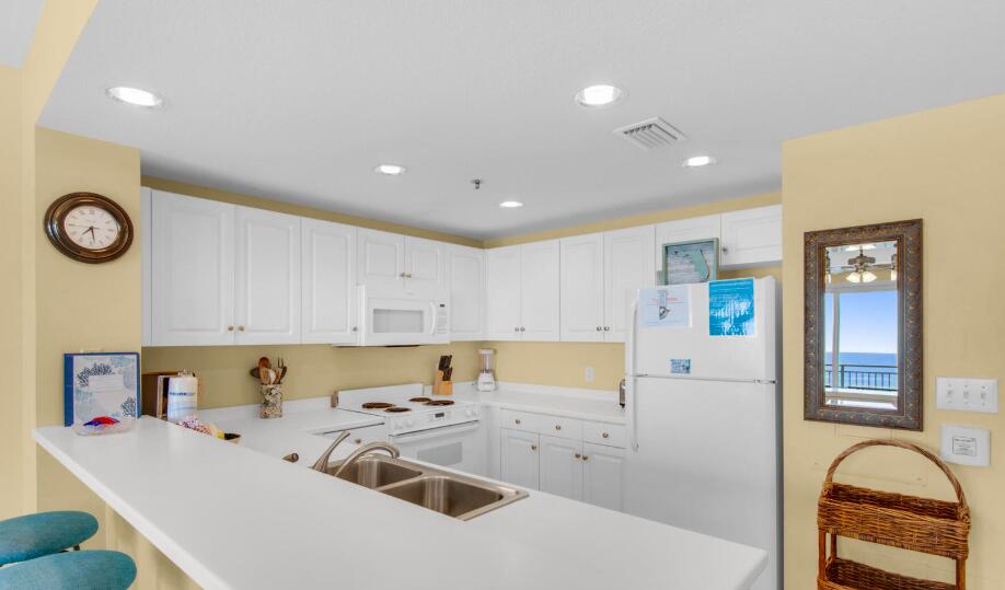 STERLING SHORES - Residential