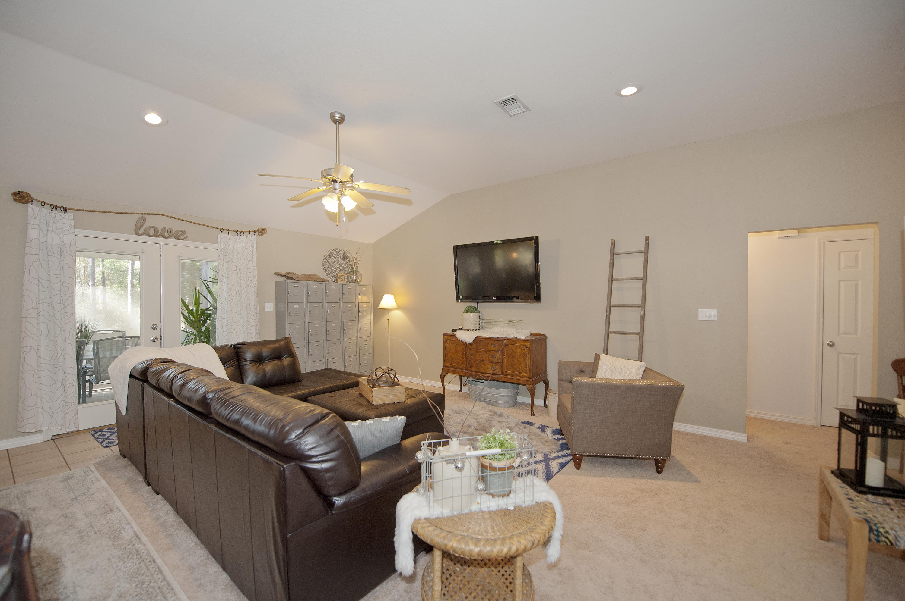 HOLLEY BY THE SEA - Residential