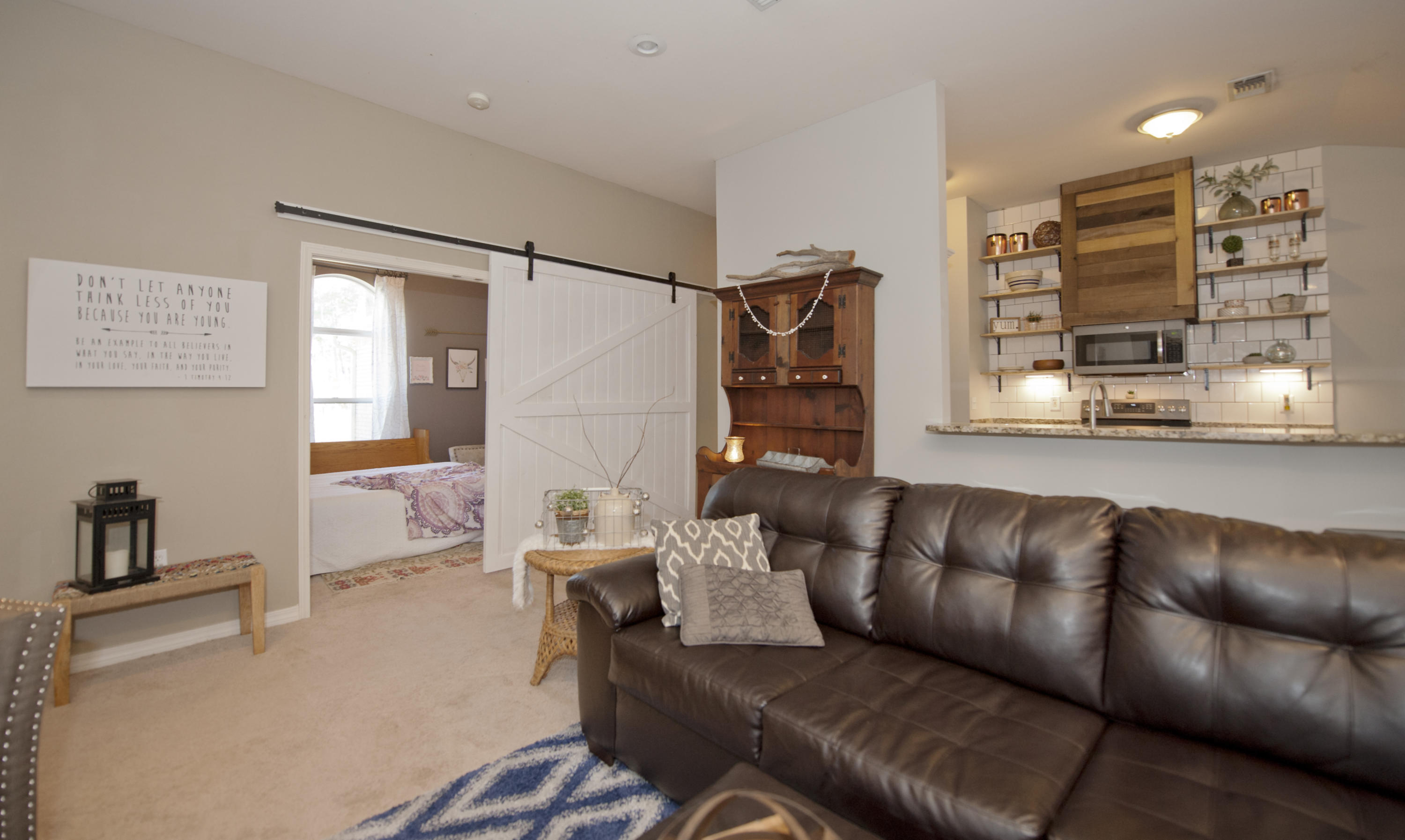 HOLLEY BY THE SEA - Residential